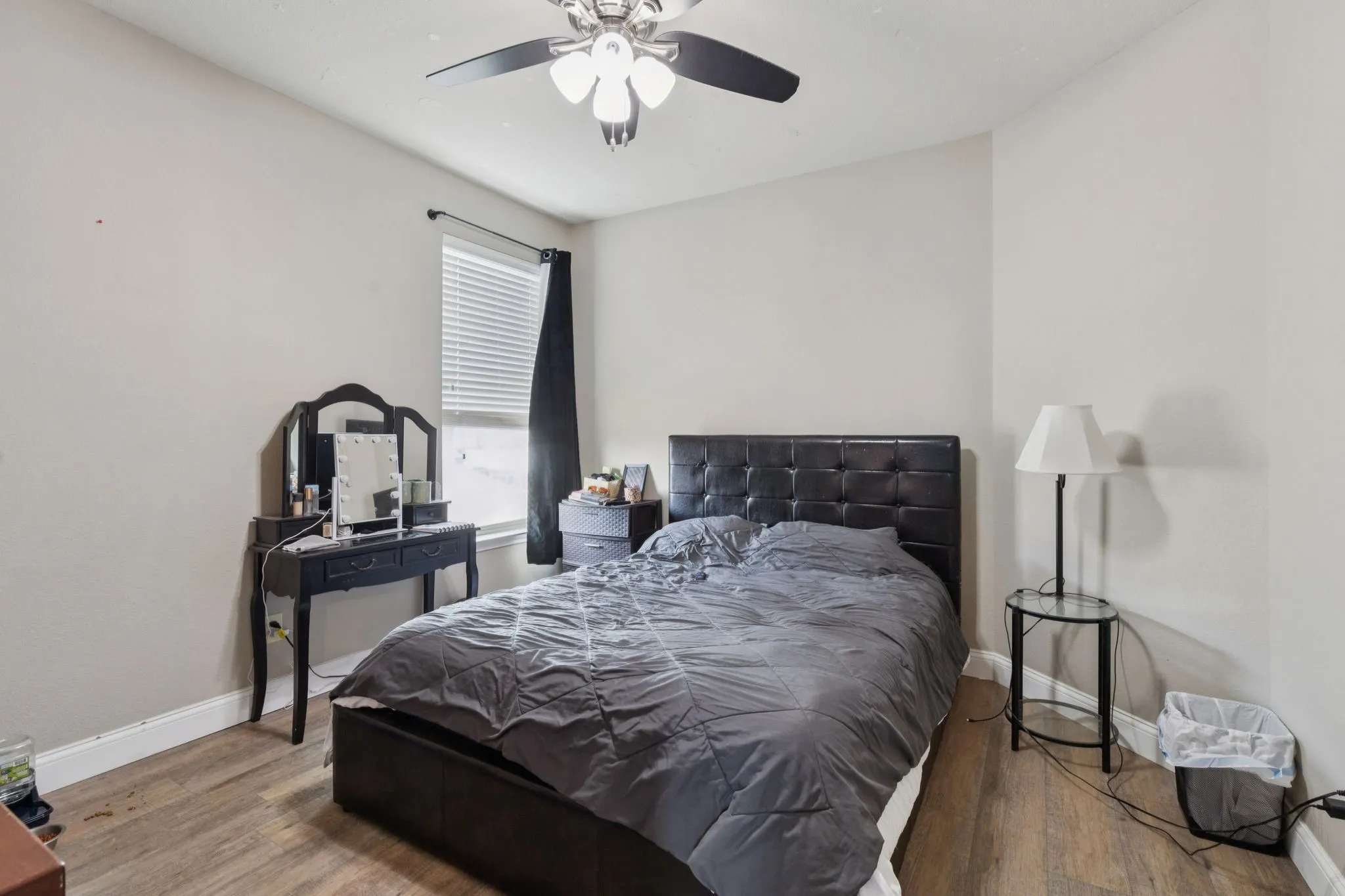 Single Family Residence For Sale in Denton County , 1108 Central Village Drive, Denton, Texas 76210, 4 Bedroom, 3 Bathroom, 2 Garage spaces, 2,372 Sqft, built in 2012, mls#21305470, Real Estate Agent in Denton, Homes For Sale in Denton county, Homes For Sale in Denton, Realtor in Denton Texas, Real Estate Brokerage Independent Realty Texas, Luminita Cordes Realtor