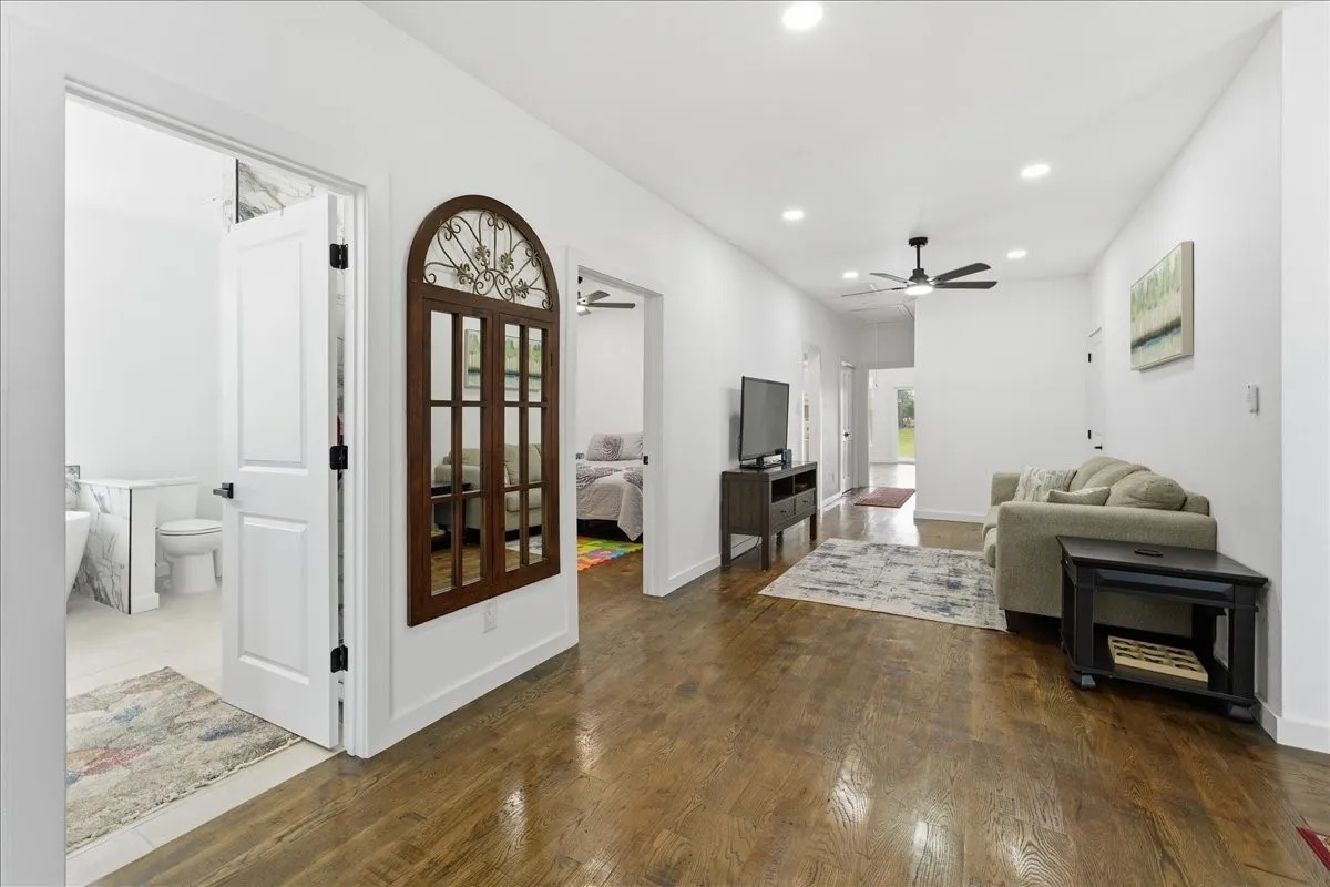 Second Living Area