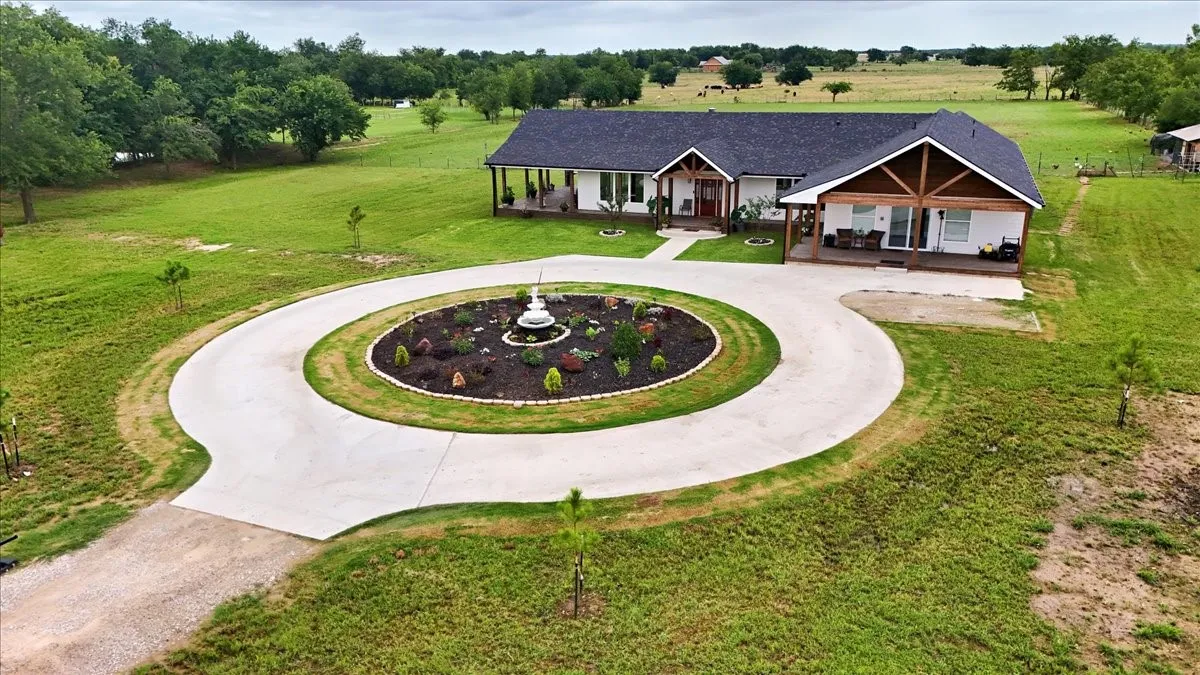 Circular Drive with Landscaping