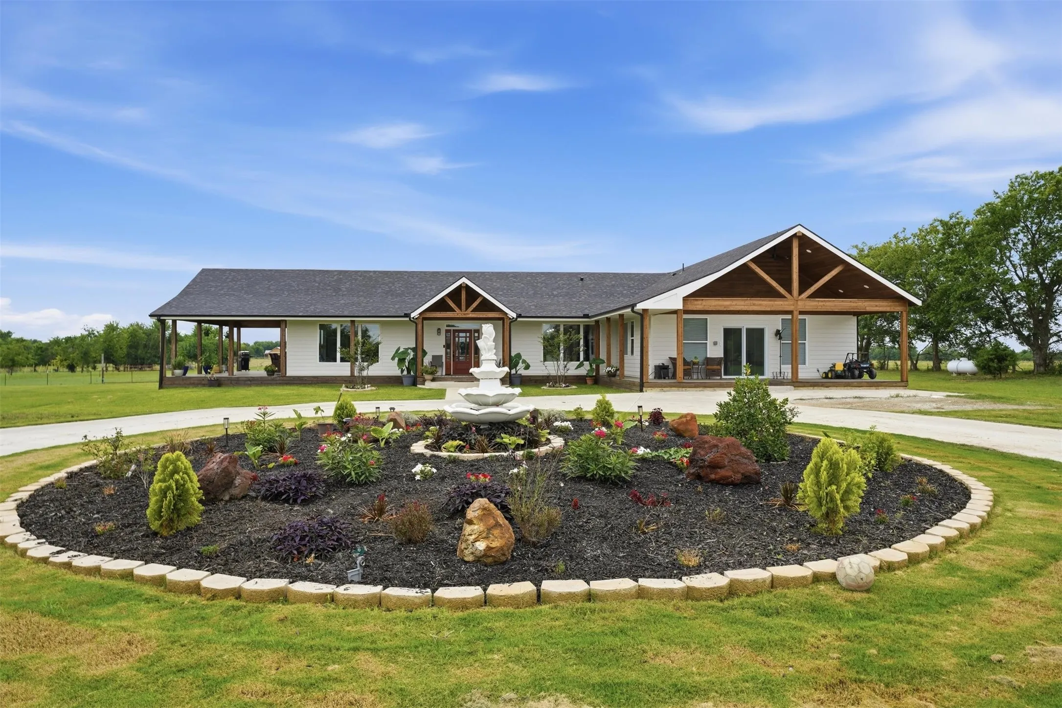 Circular Drive with Landscaping