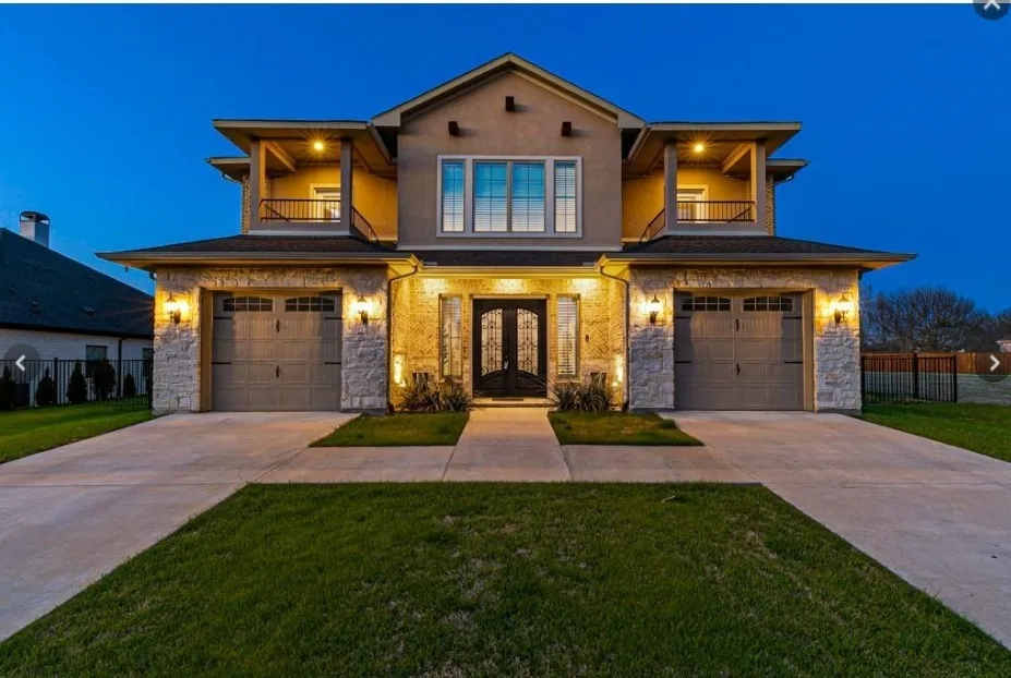 Single Family Residence For Sale in Rockwall County , 202 Scenic Drive, Heath, Texas 75032, 4 Bedroom, 4 Bathroom, 2 Garage spaces, 3,565 Sqft, built in 2018, mls#21305431, Real Estate Agent in Heath, Homes For Sale in Rockwall county, Homes For Sale in Heath, Realtor in Heath Texas, Real Estate Brokerage Independent Realty Texas, Luminita Cordes Realtor