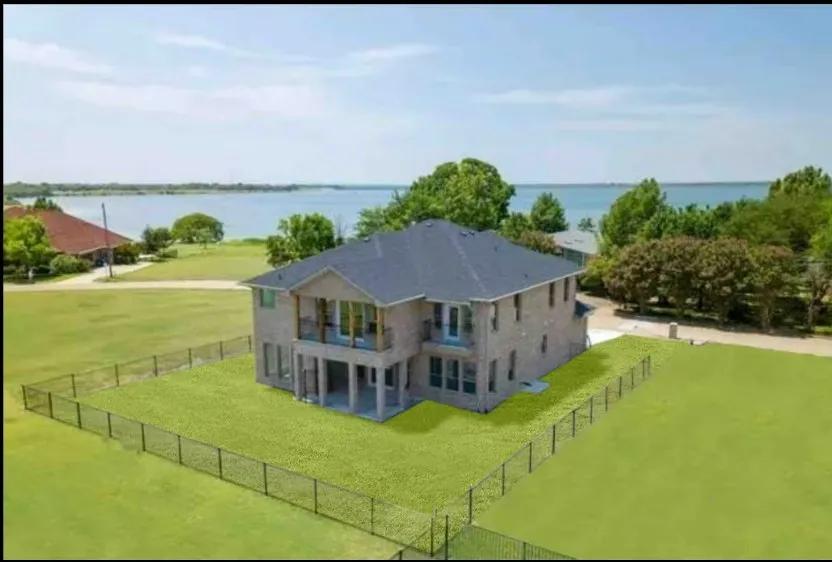 Single Family Residence For Sale in Rockwall County , 202 Scenic Drive, Heath, Texas 75032, 4 Bedroom, 4 Bathroom, 2 Garage spaces, 3,565 Sqft, built in 2018, mls#21305431, Real Estate Agent in Heath, Homes For Sale in Rockwall county, Homes For Sale in Heath, Realtor in Heath Texas, Real Estate Brokerage Independent Realty Texas, Luminita Cordes Realtor
