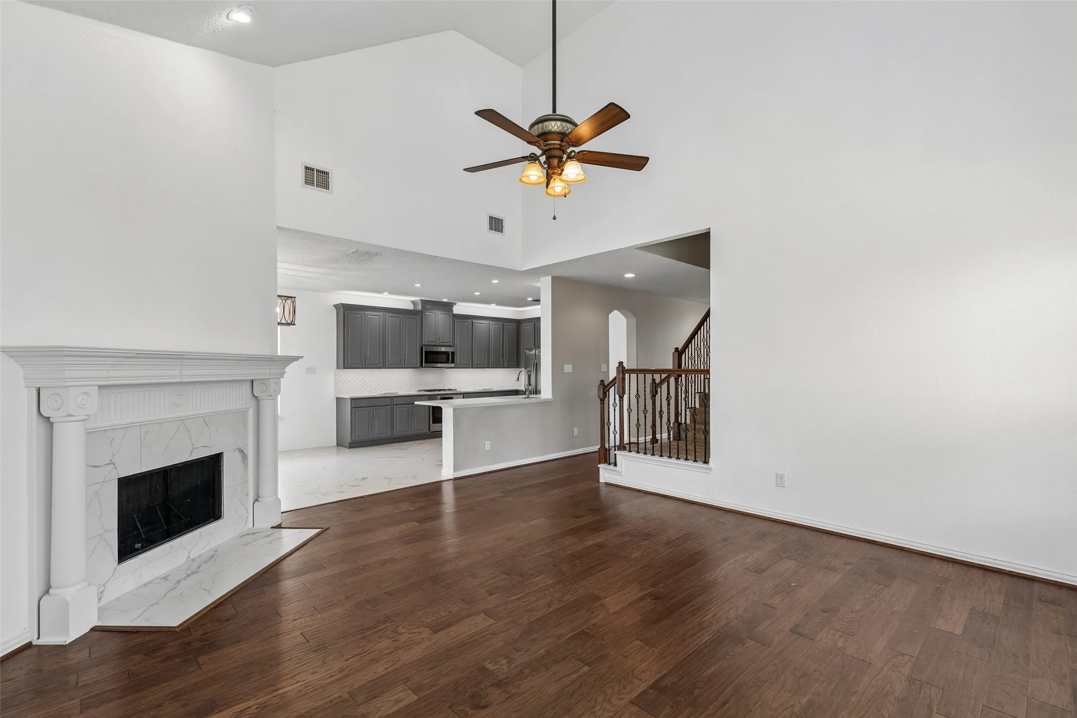 1 of 3 living areas.