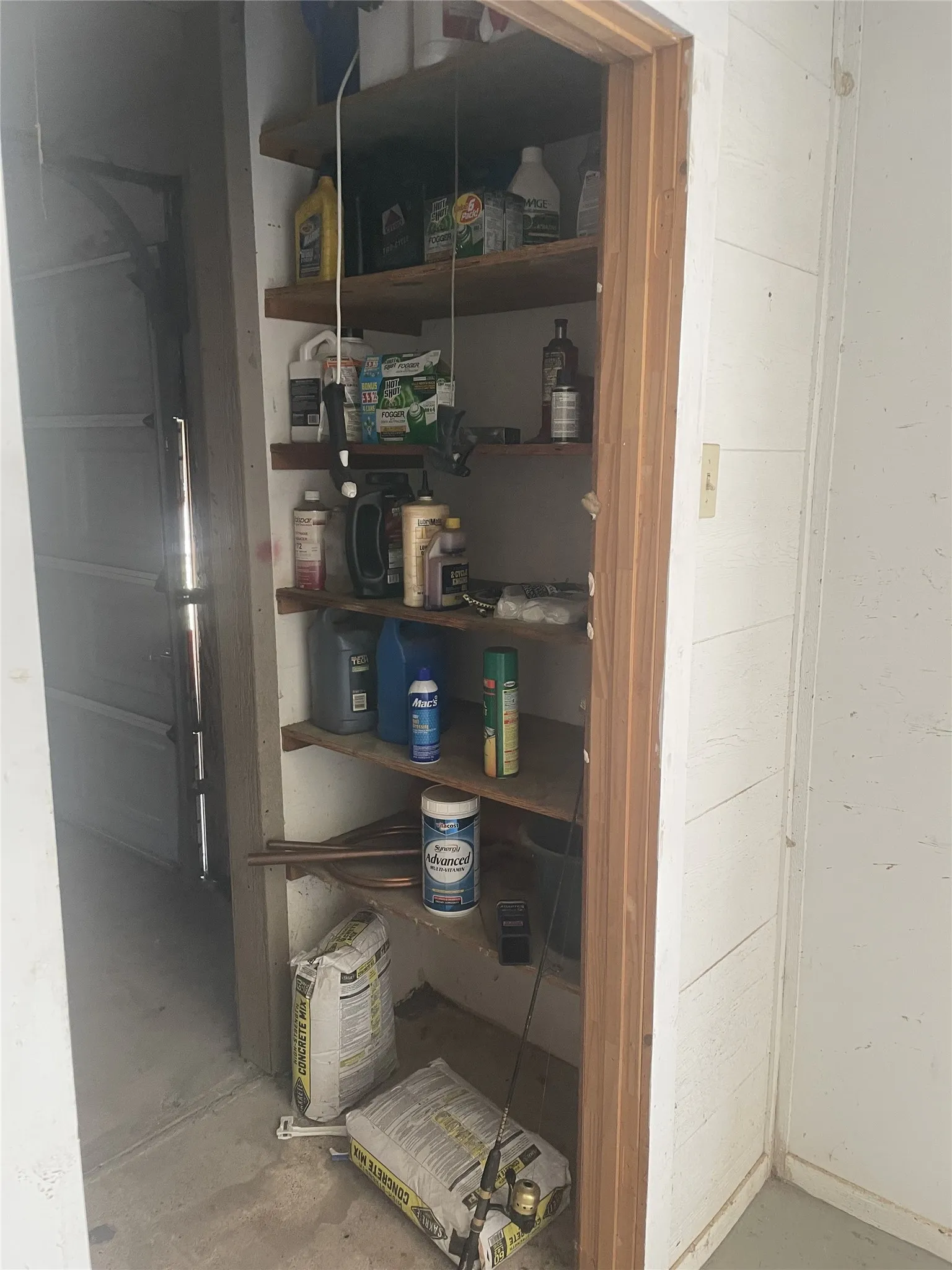 shelving in gsrage/shop