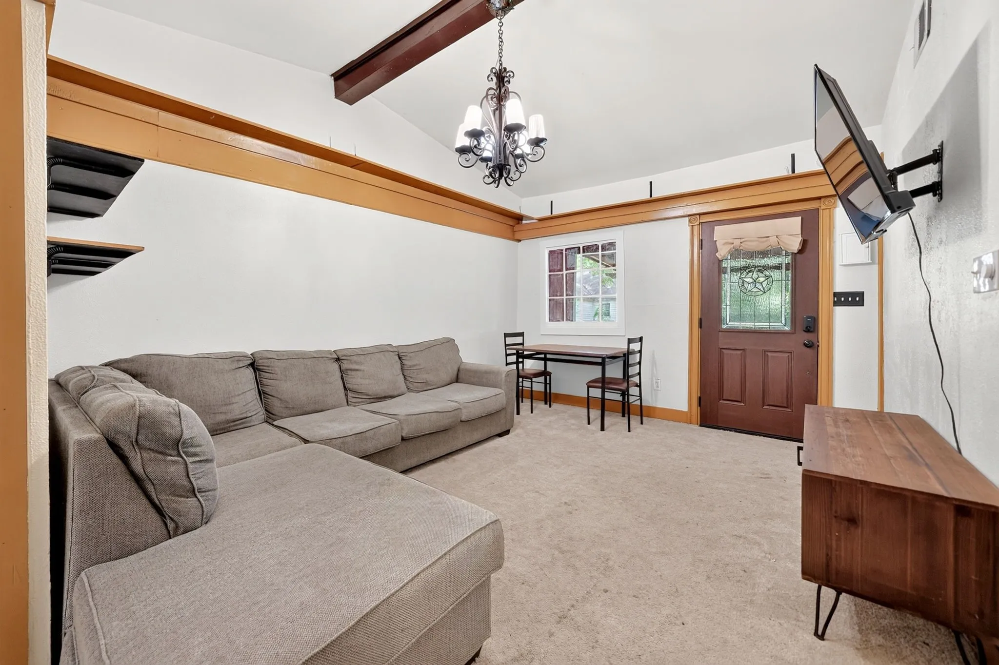 Single Family Residence For Sale in Dallas County , 415 S Dallas Avenue, Lancaster, Texas 75146, 1 Bedroom, 1 Bathroom, Garage spaces, 680 Sqft, built in 1888, mls#21305306, Real Estate Agent in Lancaster, Homes For Sale in Dallas county, Homes For Sale in Lancaster, Realtor in Lancaster Texas, Real Estate Brokerage Independent Realty Texas, Luminita Cordes Realtor