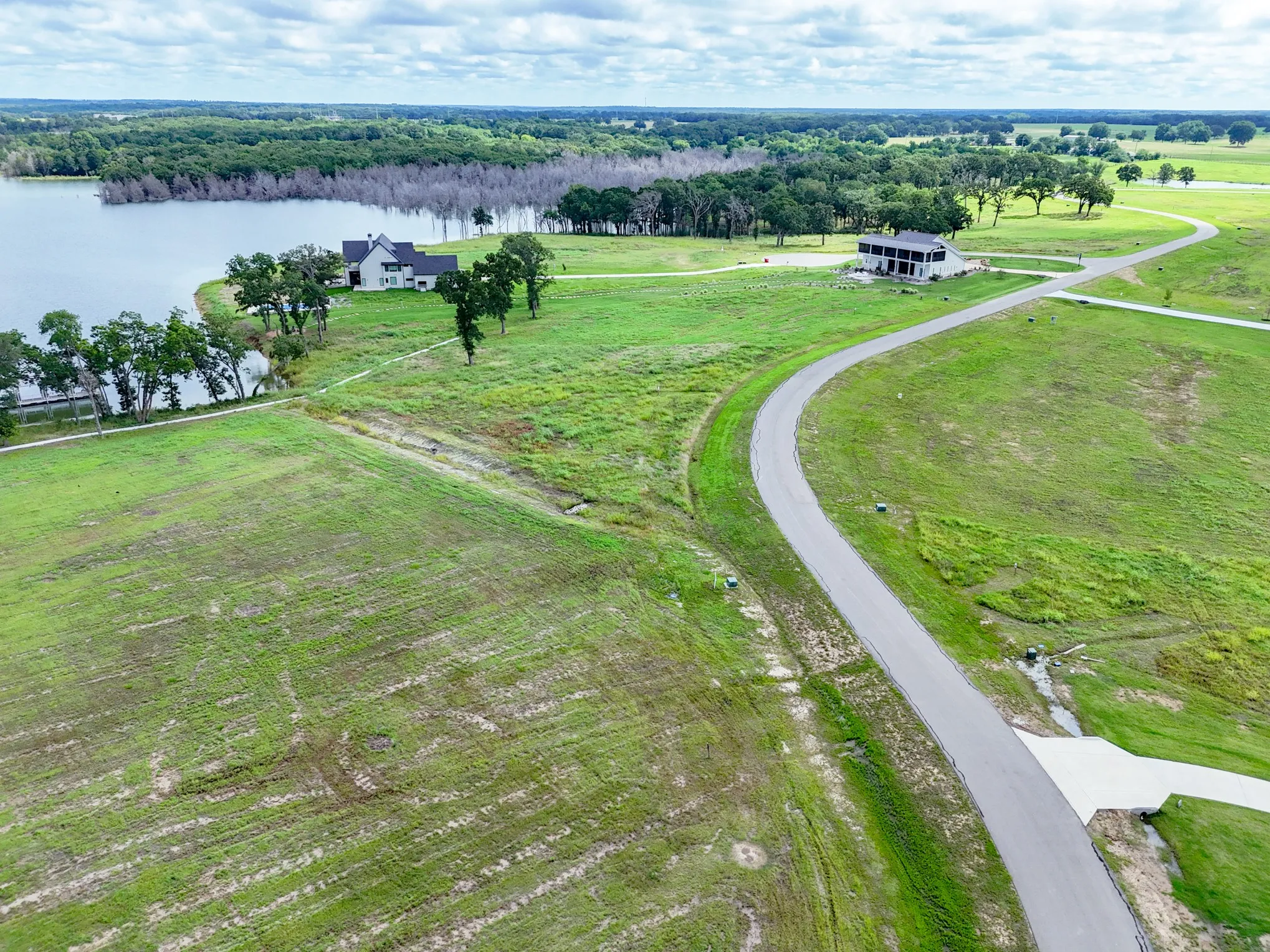 Unimproved Land For Sale in Fannin County , 680 Peninsula Drive, Honey Grove, Texas 75446, 0, 0, Garage spaces, 0 Sqft, built in 0, mls#21305524, Real Estate Agent in Honey Grove, Homes For Sale in Fannin county, Homes For Sale in Honey Grove, Realtor in Honey Grove Texas, Real Estate Brokerage Independent Realty Texas, Luminita Cordes Realtor
