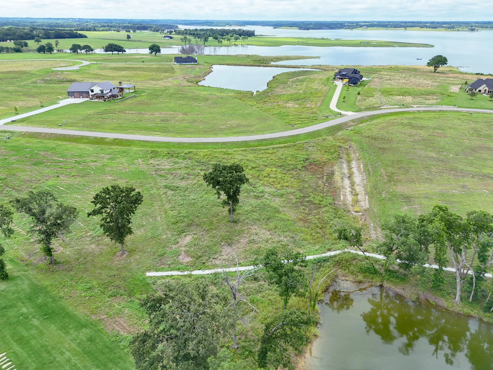 Unimproved Land For Sale in Fannin County , 680 Peninsula Drive, Honey Grove, Texas 75446, 0, 0, Garage spaces, 0 Sqft, built in 0, mls#21305524, Real Estate Agent in Honey Grove, Homes For Sale in Fannin county, Homes For Sale in Honey Grove, Realtor in Honey Grove Texas, Real Estate Brokerage Independent Realty Texas, Luminita Cordes Realtor