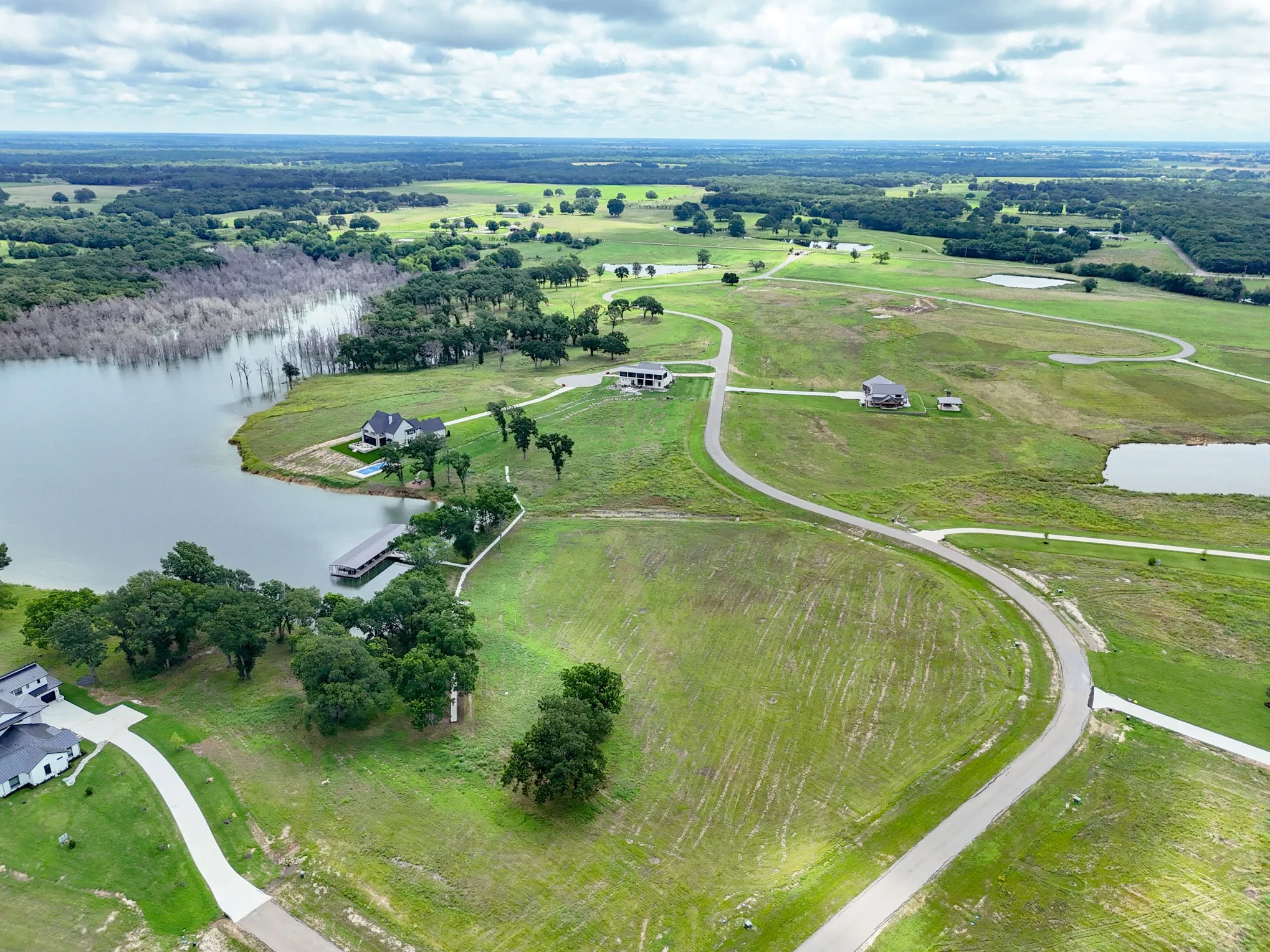 Unimproved Land For Sale in Fannin County , 680 Peninsula Drive, Honey Grove, Texas 75446, 0, 0, Garage spaces, 0 Sqft, built in 0, mls#21305524, Real Estate Agent in Honey Grove, Homes For Sale in Fannin county, Homes For Sale in Honey Grove, Realtor in Honey Grove Texas, Real Estate Brokerage Independent Realty Texas, Luminita Cordes Realtor