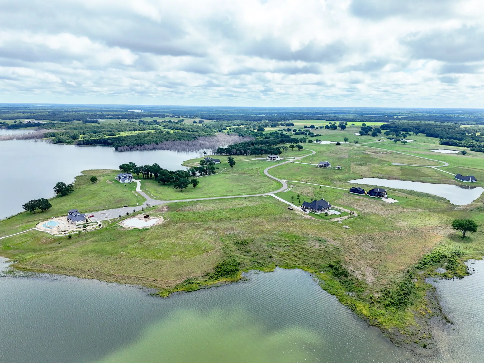 Unimproved Land For Sale in Fannin County , 680 Peninsula Drive, Honey Grove, Texas 75446, 0, 0, Garage spaces, 0 Sqft, built in 0, mls#21305524, Real Estate Agent in Honey Grove, Homes For Sale in Fannin county, Homes For Sale in Honey Grove, Realtor in Honey Grove Texas, Real Estate Brokerage Independent Realty Texas, Luminita Cordes Realtor