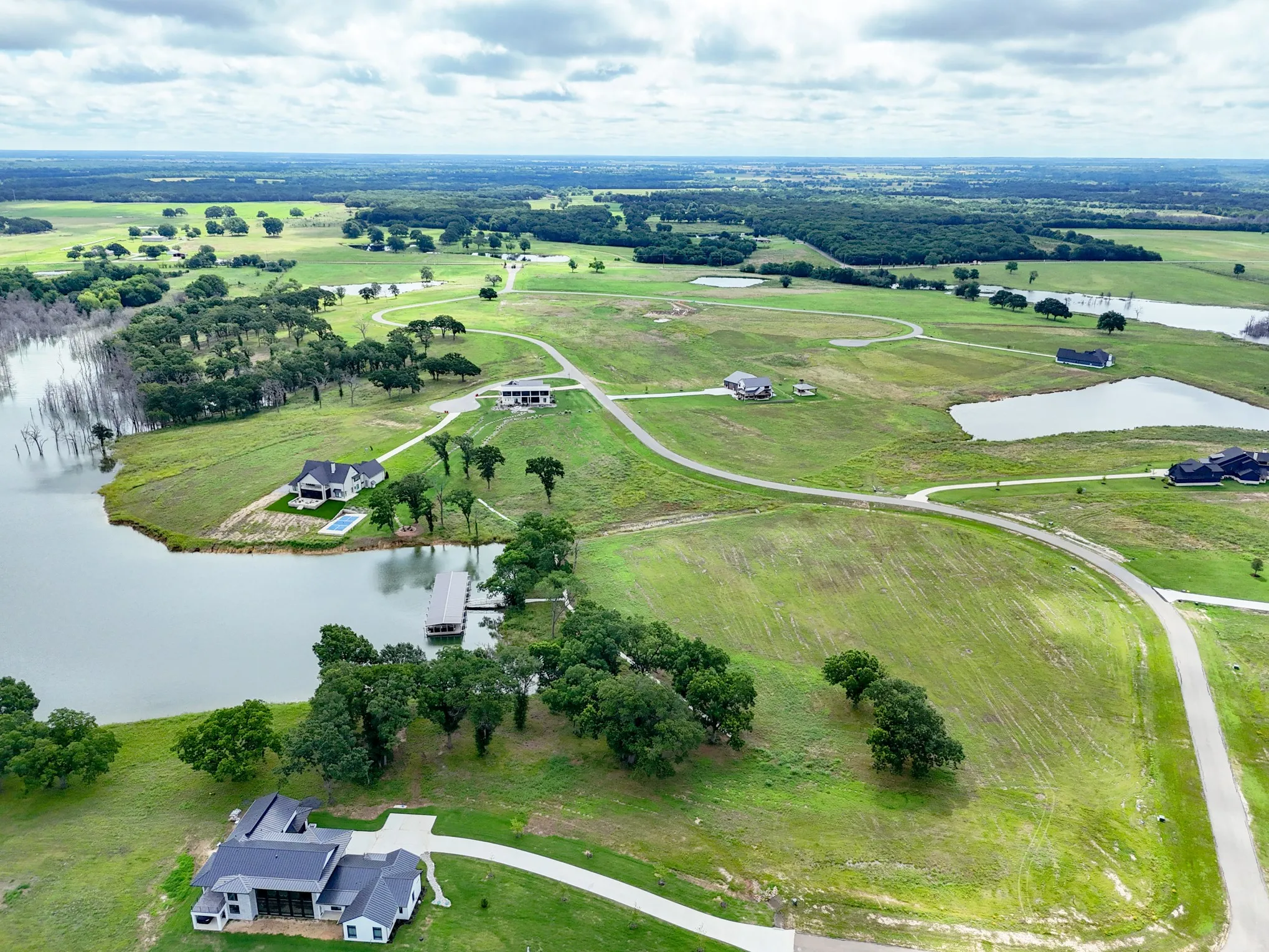 Unimproved Land For Sale in Fannin County , 680 Peninsula Drive, Honey Grove, Texas 75446, 0, 0, Garage spaces, 0 Sqft, built in 0, mls#21305524, Real Estate Agent in Honey Grove, Homes For Sale in Fannin county, Homes For Sale in Honey Grove, Realtor in Honey Grove Texas, Real Estate Brokerage Independent Realty Texas, Luminita Cordes Realtor