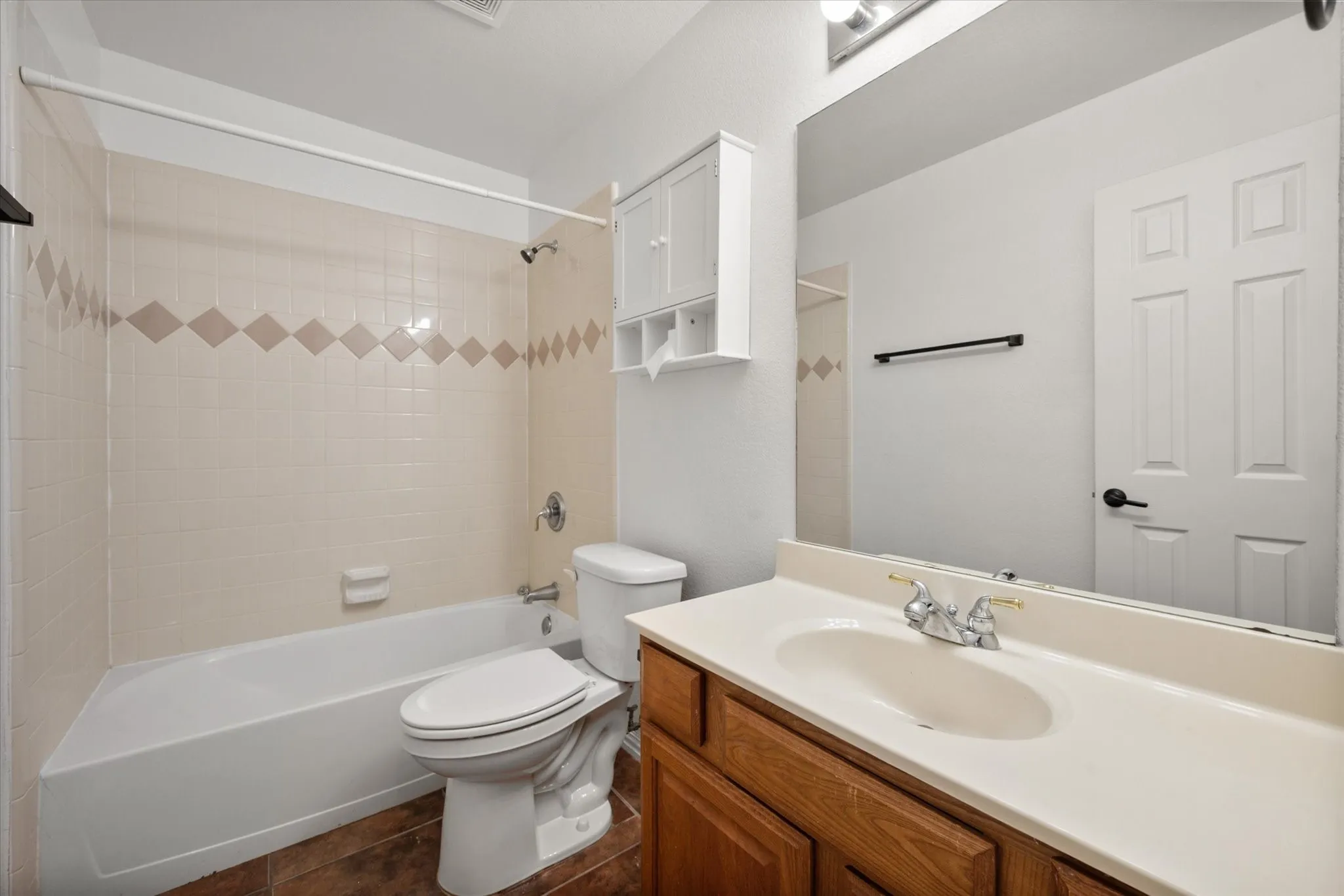 Single Family Residence For Sale in Parker County , 2110 Timber Cove Court, Weatherford, Texas 76087, 4 Bedroom, 2 Bathroom, 2 Garage spaces, 2,004 Sqft, built in 2003, mls#21305550, Real Estate Agent in Weatherford, Homes For Sale in Parker county, Homes For Sale in Weatherford, Realtor in Weatherford Texas, Real Estate Brokerage Independent Realty Texas, Luminita Cordes Realtor