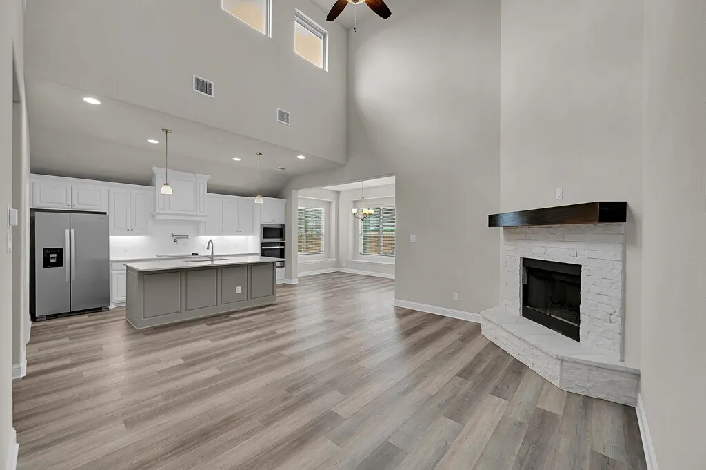 Single Family Residence For Sale in Mc Lennan County , 10044 Durango Trail, Waco, Texas 76712, 4 Bedroom, 3 Bathroom, 2 Garage spaces, 2,293 Sqft, built in 2024, mls#21301716, Real Estate Agent in Waco, Homes For Sale in Mc Lennan county, Homes For Sale in Waco, Realtor in Waco Texas, Real Estate Brokerage Independent Realty Texas, Luminita Cordes Realtor