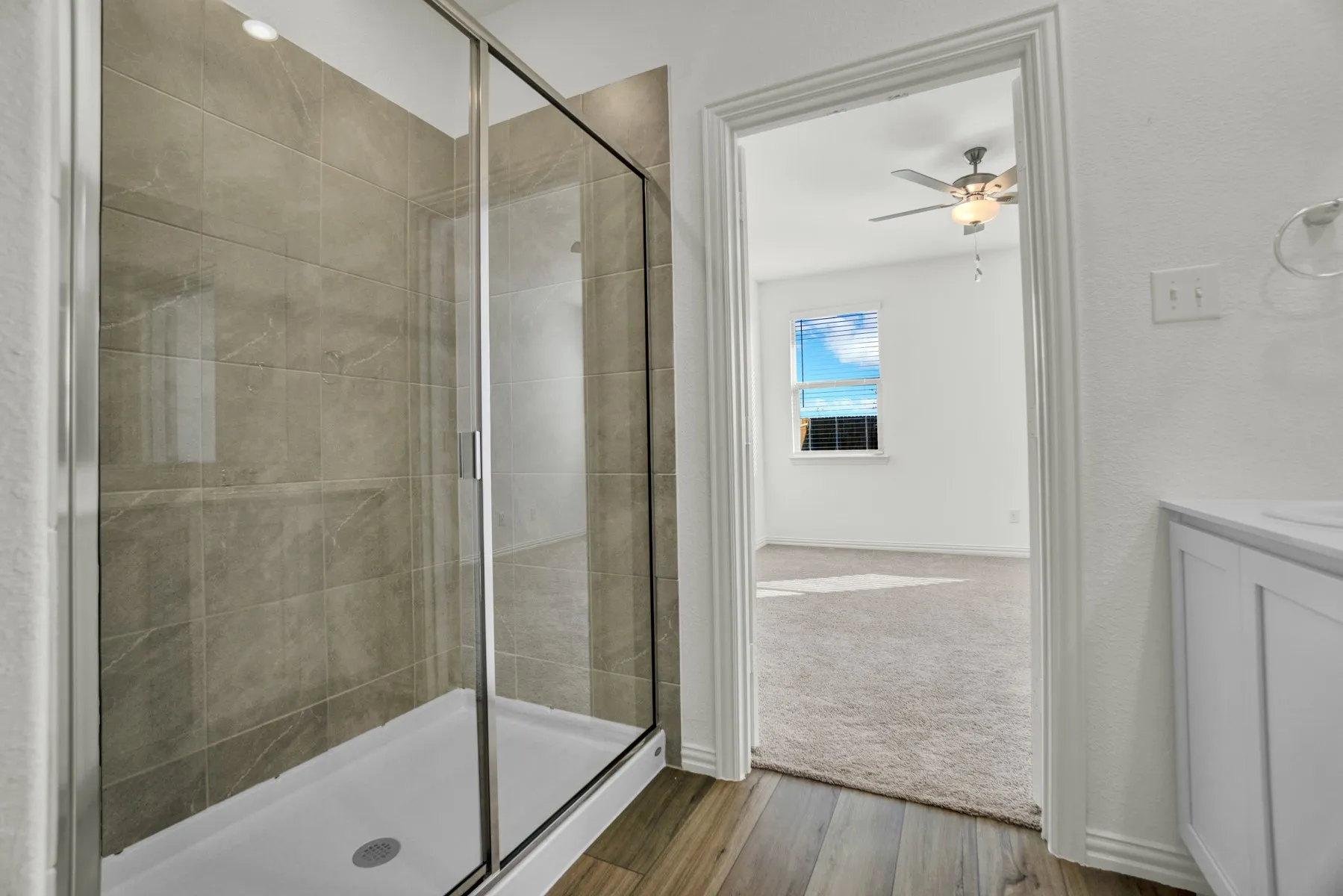 Single Family Residence For Rent in Collin County , 8700 Whistling Duck Drive, Mc Kinney, Texas 75071, 4 Bedroom, 2 Bathroom, 2 Garage spaces, 2,347 Sqft, built in 2023, mls#21305388, Real Estate Agent in Mc Kinney, Homes For Rent in Collin county, Homes For Rent in Mc Kinney, Realtor in Mc Kinney Texas, Real Estate Brokerage Independent Realty Texas, Luminita Cordes Realtor