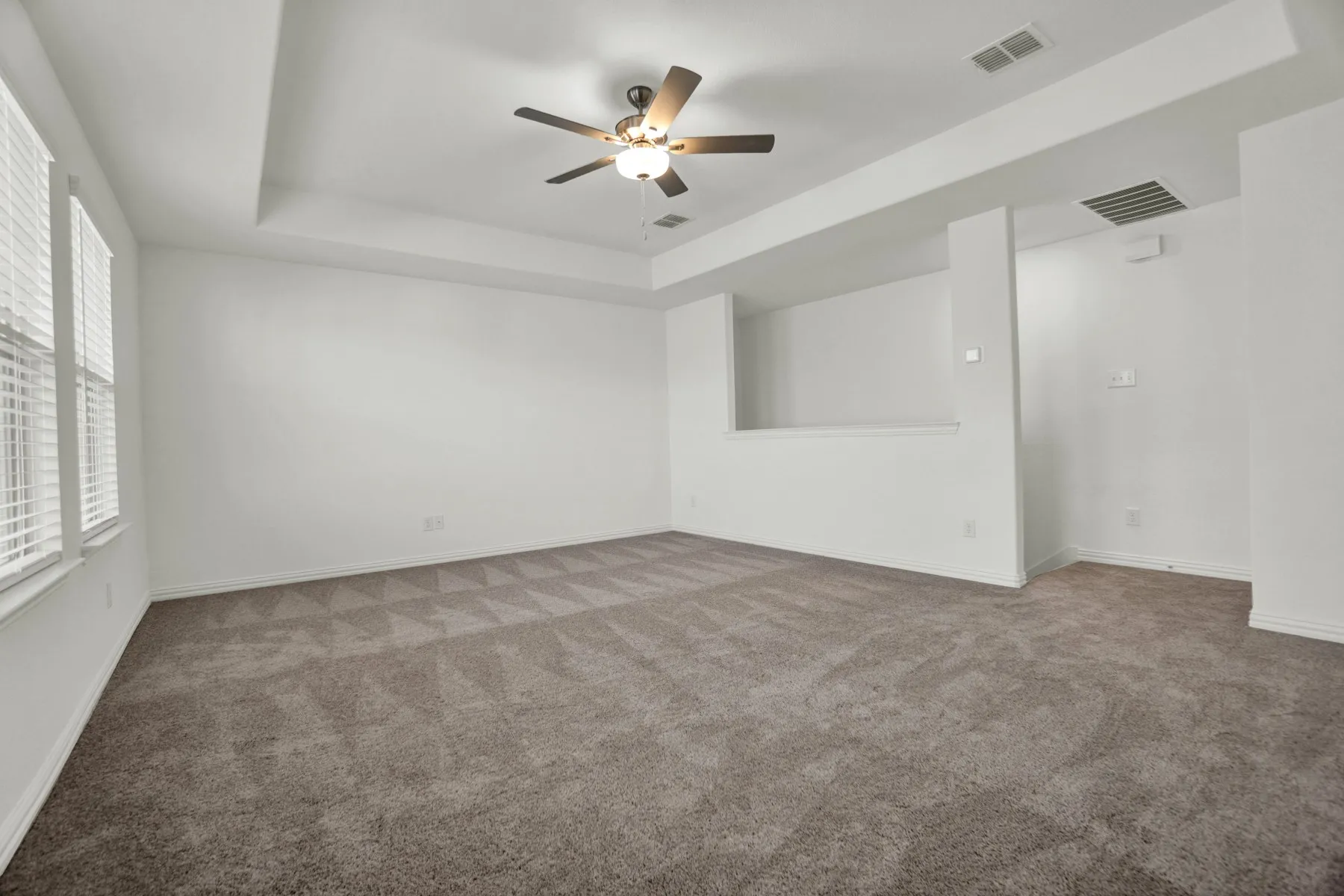 Single Family Residence For Rent in Collin County , 8700 Whistling Duck Drive, Mc Kinney, Texas 75071, 4 Bedroom, 2 Bathroom, 2 Garage spaces, 2,347 Sqft, built in 2023, mls#21305388, Real Estate Agent in Mc Kinney, Homes For Rent in Collin county, Homes For Rent in Mc Kinney, Realtor in Mc Kinney Texas, Real Estate Brokerage Independent Realty Texas, Luminita Cordes Realtor