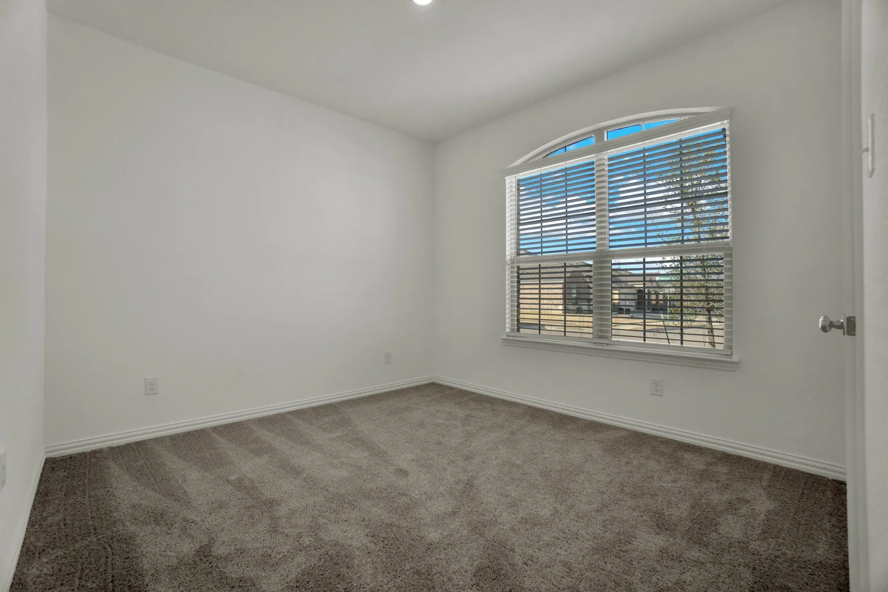 Single Family Residence For Rent in Collin County , 8700 Whistling Duck Drive, Mc Kinney, Texas 75071, 4 Bedroom, 2 Bathroom, 2 Garage spaces, 2,347 Sqft, built in 2023, mls#21305388, Real Estate Agent in Mc Kinney, Homes For Rent in Collin county, Homes For Rent in Mc Kinney, Realtor in Mc Kinney Texas, Real Estate Brokerage Independent Realty Texas, Luminita Cordes Realtor