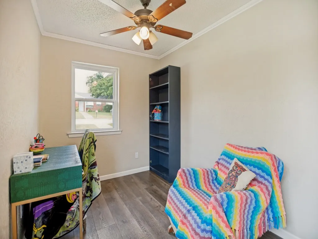 Single Family Residence For Sale in Tarrant County , 7041 Payte Lane, North Richland Hills, Texas 76182, 4 Bedroom, 3 Bathroom, 2 Garage spaces, 1,659 Sqft, built in 1971, mls#21305603, Real Estate Agent in North Richland Hills, Homes For Sale in Tarrant county, Homes For Sale in North Richland Hills, Realtor in North Richland Hills Texas, Real Estate Brokerage Independent Realty Texas, Luminita Cordes Realtor