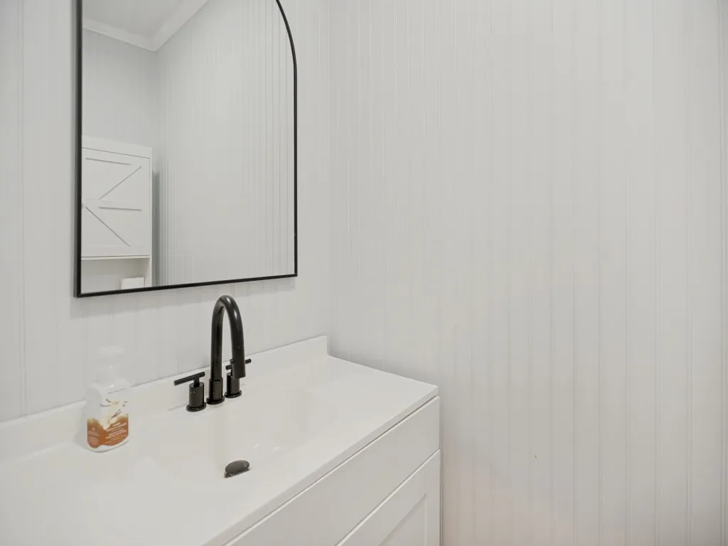 Single Family Residence For Sale in Tarrant County , 7041 Payte Lane, North Richland Hills, Texas 76182, 4 Bedroom, 3 Bathroom, 2 Garage spaces, 1,659 Sqft, built in 1971, mls#21305603, Real Estate Agent in North Richland Hills, Homes For Sale in Tarrant county, Homes For Sale in North Richland Hills, Realtor in North Richland Hills Texas, Real Estate Brokerage Independent Realty Texas, Luminita Cordes Realtor