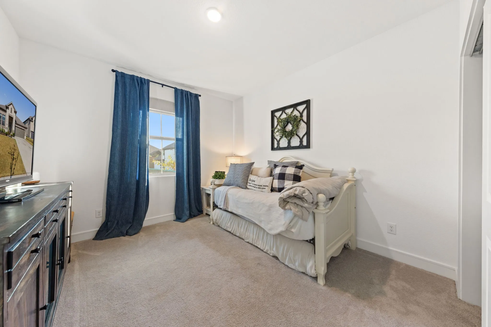 Single Family Residence For Rent in Rockwall County , 1340 Cartona Road, Fate, Texas 75087, 4 Bedrooms, 3 Bathrooms, 2 Garage spaces, 2,499 Sqft, built in 2024, Price $3,200, mls#21304667, Real Estate Agent in Fate, Homes For Rent in Rockwall county, Homes For Rent in Fate, Realtor in Fate Texas, Real Estate Brokerage Independent Realty Texas, Luminita Cordes Realtor