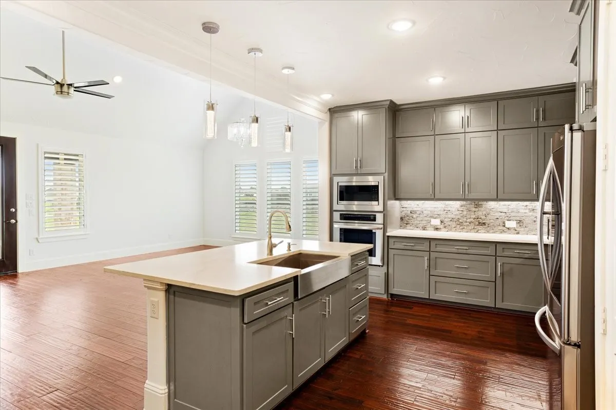 Single Family Residence For Sale in Collin County , 10505 Clark Court, Princeton, Texas 75407, 4 Bedroom, 3 Bathroom, 3 Garage spaces, 2,816 Sqft, built in 2021, mls#21303422, Real Estate Agent in Princeton, Homes For Sale in Collin county, Homes For Sale in Princeton, Realtor in Princeton Texas, Real Estate Brokerage Independent Realty Texas, Luminita Cordes Realtor