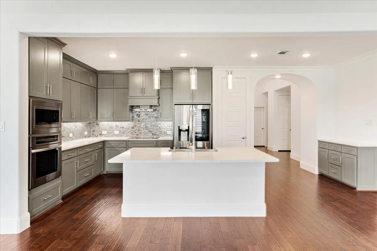 Single Family Residence For Sale in Collin County , 10505 Clark Court, Princeton, Texas 75407, 4 Bedroom, 3 Bathroom, 3 Garage spaces, 2,816 Sqft, built in 2021, mls#21303422, Real Estate Agent in Princeton, Homes For Sale in Collin county, Homes For Sale in Princeton, Realtor in Princeton Texas, Real Estate Brokerage Independent Realty Texas, Luminita Cordes Realtor
