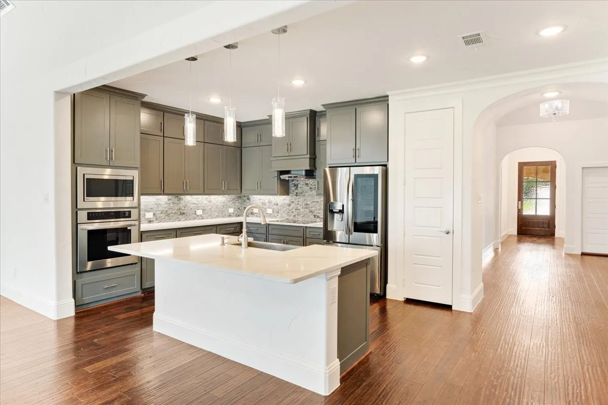 Single Family Residence For Sale in Collin County , 10505 Clark Court, Princeton, Texas 75407, 4 Bedroom, 3 Bathroom, 3 Garage spaces, 2,816 Sqft, built in 2021, mls#21303422, Real Estate Agent in Princeton, Homes For Sale in Collin county, Homes For Sale in Princeton, Realtor in Princeton Texas, Real Estate Brokerage Independent Realty Texas, Luminita Cordes Realtor