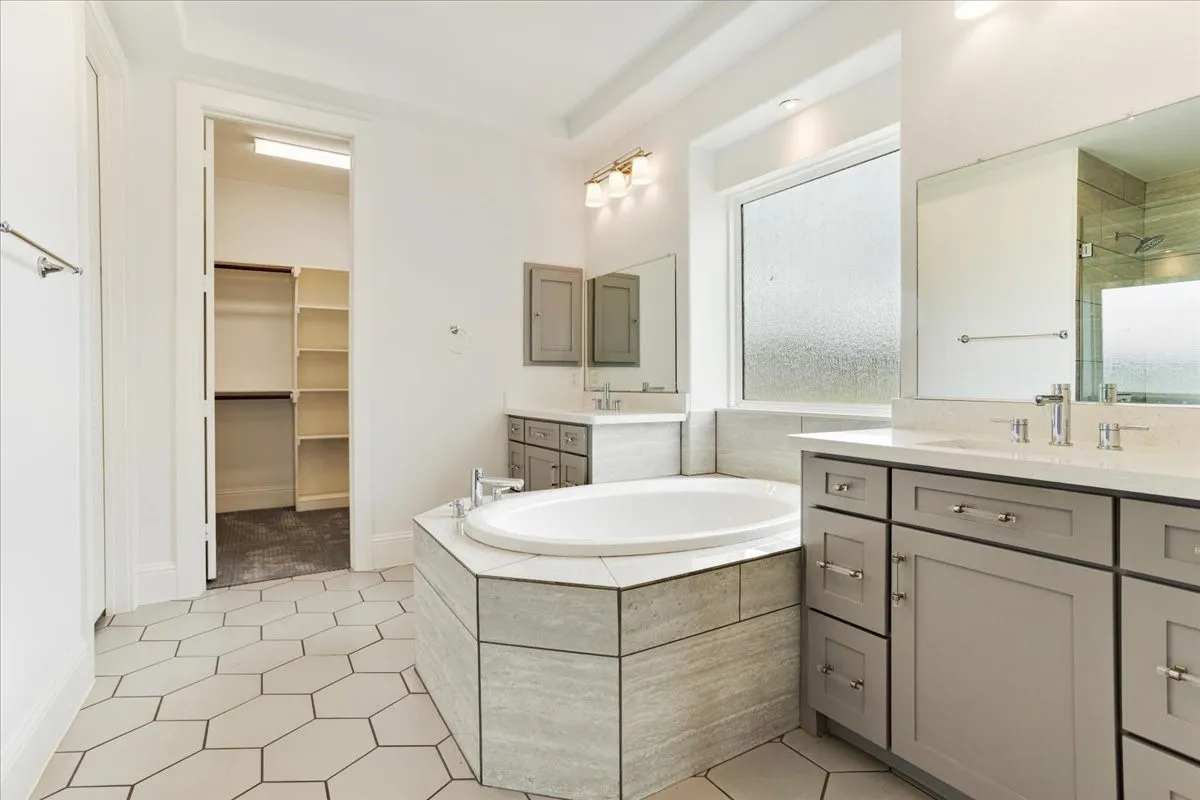 Single Family Residence For Sale in Collin County , 10505 Clark Court, Princeton, Texas 75407, 4 Bedroom, 3 Bathroom, 3 Garage spaces, 2,816 Sqft, built in 2021, mls#21303422, Real Estate Agent in Princeton, Homes For Sale in Collin county, Homes For Sale in Princeton, Realtor in Princeton Texas, Real Estate Brokerage Independent Realty Texas, Luminita Cordes Realtor