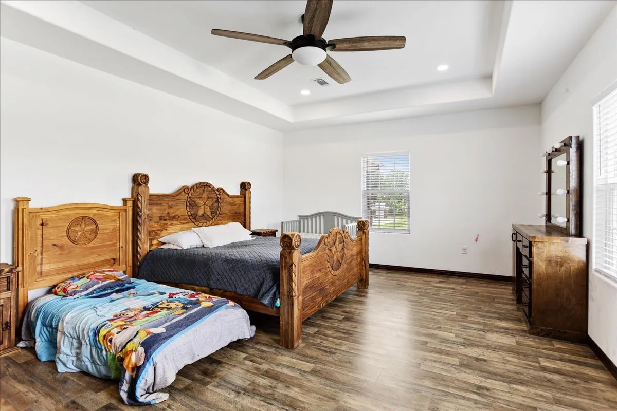 Single Family Residence For Sale in Fannin County , 4248 N Fm 273, Ivanhoe, Texas 75447, 3 Bedroom, 2 Bathroom, 2 Garage spaces, 1,968 Sqft, built in 2023, mls#21305584, Real Estate Agent in Ivanhoe, Homes For Sale in Fannin county, Homes For Sale in Ivanhoe, Realtor in Ivanhoe Texas, Real Estate Brokerage Independent Realty Texas, Luminita Cordes Realtor