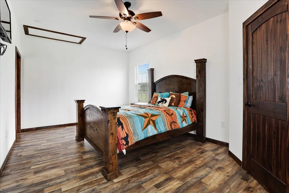 Single Family Residence For Sale in Fannin County , 4248 N Fm 273, Ivanhoe, Texas 75447, 3 Bedroom, 2 Bathroom, 2 Garage spaces, 1,968 Sqft, built in 2023, mls#21305584, Real Estate Agent in Ivanhoe, Homes For Sale in Fannin county, Homes For Sale in Ivanhoe, Realtor in Ivanhoe Texas, Real Estate Brokerage Independent Realty Texas, Luminita Cordes Realtor