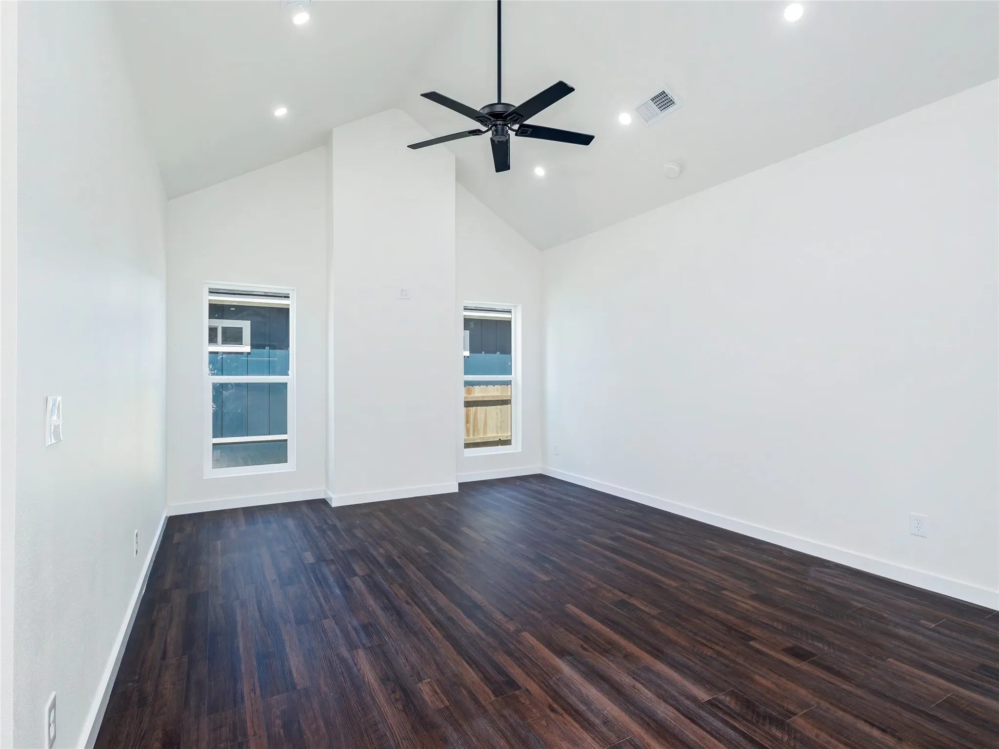 Single Family Residence For Sale in Brown County , 2908 Avenue D, Brownwood, Texas 76801, 3 Bedroom, 2 Bathroom, Garage spaces, 1,284 Sqft, built in 2026, mls#21305304, Real Estate Agent in Brownwood, Homes For Sale in Brown county, Homes For Sale in Brownwood, Realtor in Brownwood Texas, Real Estate Brokerage Independent Realty Texas, Luminita Cordes Realtor