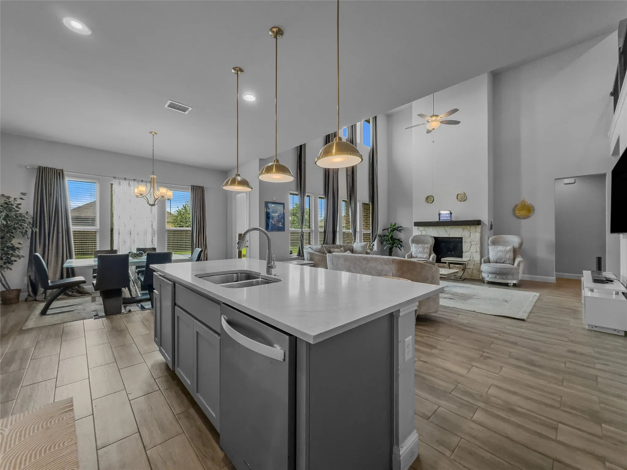 Single Family Residence For Sale in Kaufman County , 116 Chaco Drive, Forney, Texas 75126, 4 Bedroom, 4 Bathroom, 2 Garage spaces, 3,298 Sqft, built in 2022, mls#21305639, Real Estate Agent in Forney, Homes For Sale in Kaufman county, Homes For Sale in Forney, Realtor in Forney Texas, Real Estate Brokerage Independent Realty Texas, Luminita Cordes Realtor