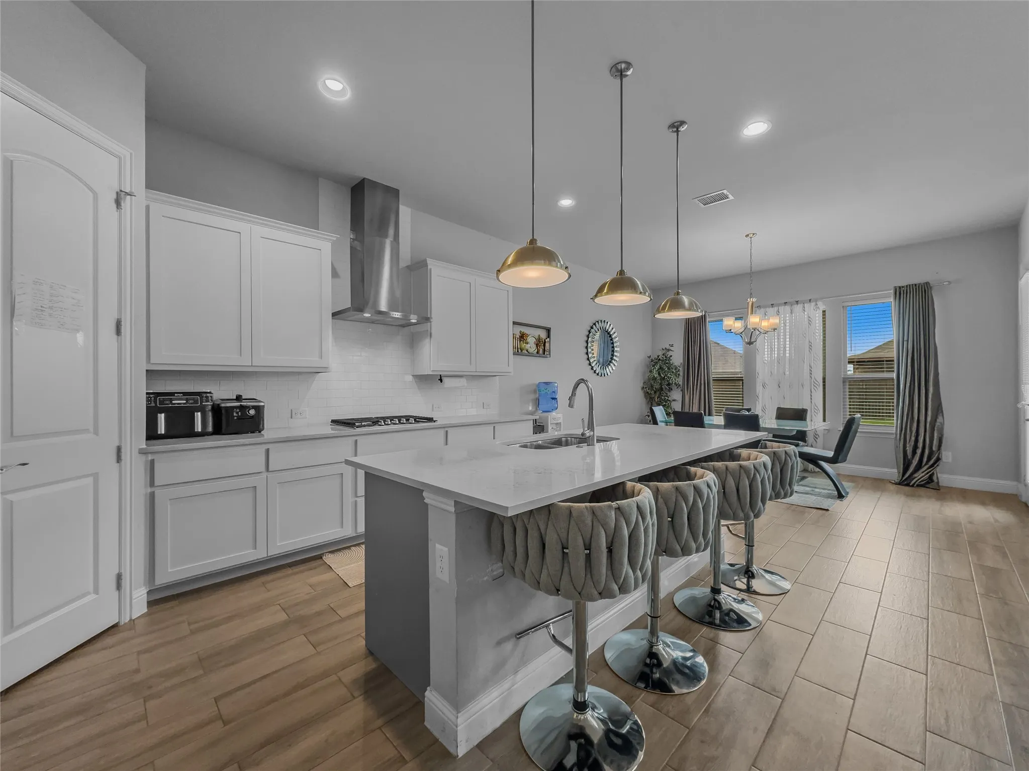 Single Family Residence For Sale in Kaufman County , 116 Chaco Drive, Forney, Texas 75126, 4 Bedroom, 4 Bathroom, 2 Garage spaces, 3,298 Sqft, built in 2022, mls#21305639, Real Estate Agent in Forney, Homes For Sale in Kaufman county, Homes For Sale in Forney, Realtor in Forney Texas, Real Estate Brokerage Independent Realty Texas, Luminita Cordes Realtor