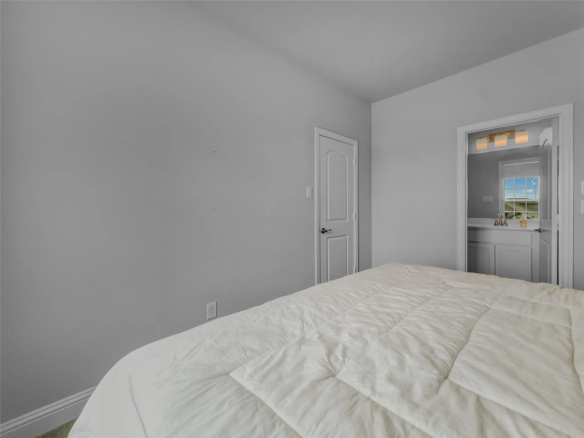 Single Family Residence For Sale in Kaufman County , 116 Chaco Drive, Forney, Texas 75126, 4 Bedroom, 4 Bathroom, 2 Garage spaces, 3,298 Sqft, built in 2022, mls#21305639, Real Estate Agent in Forney, Homes For Sale in Kaufman county, Homes For Sale in Forney, Realtor in Forney Texas, Real Estate Brokerage Independent Realty Texas, Luminita Cordes Realtor