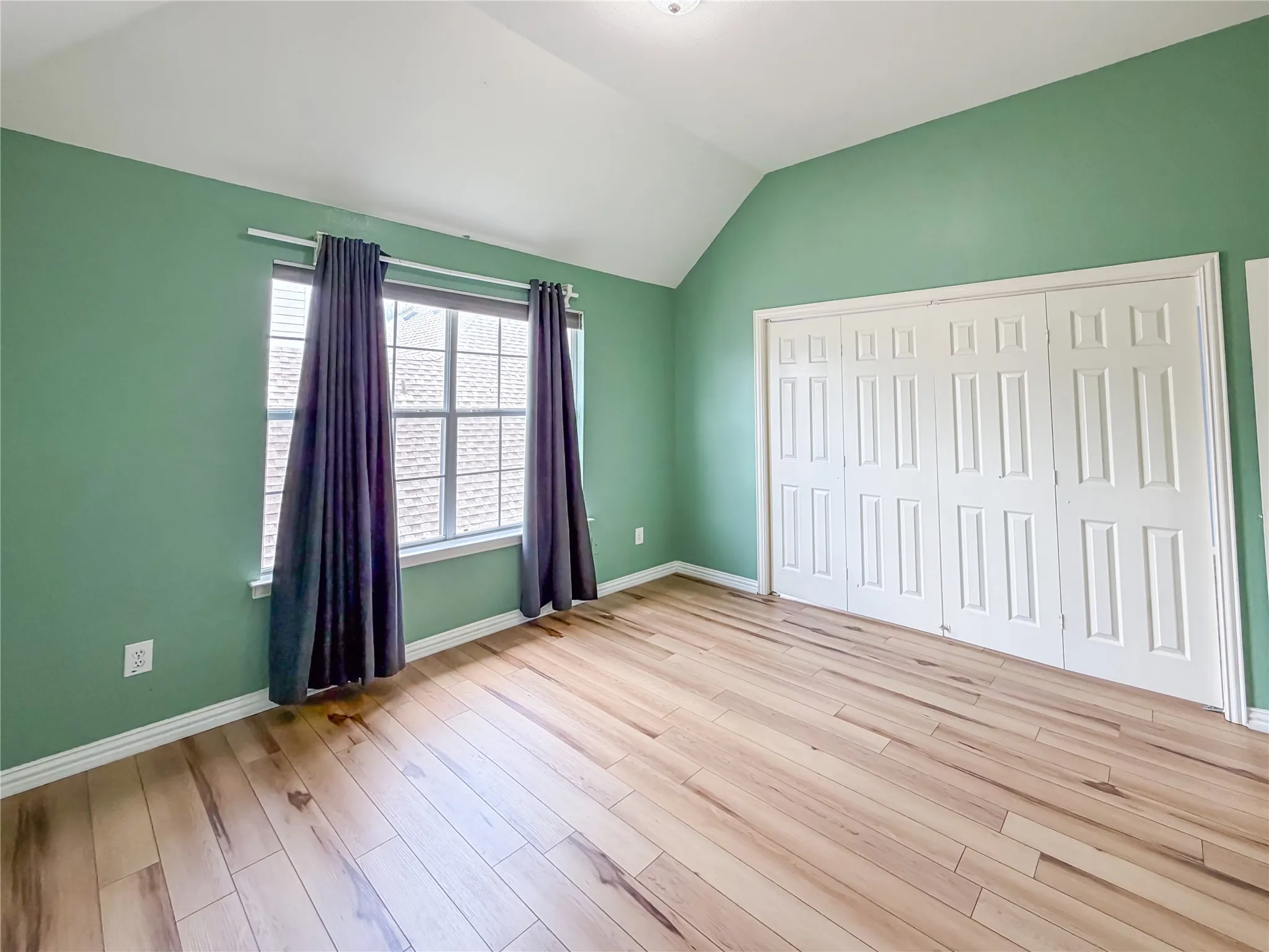 Hardwood-style flooring throughout