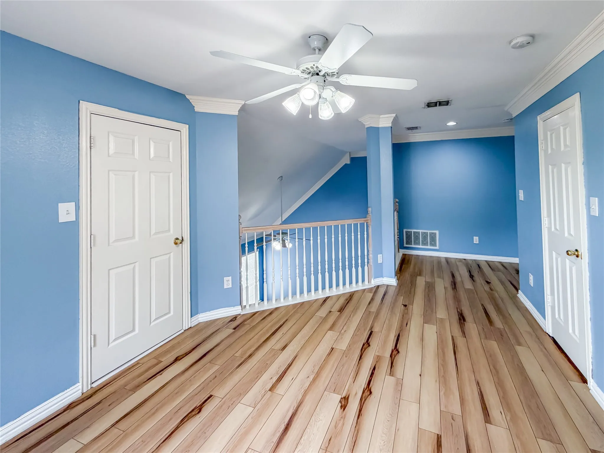 Single Family Residence For Sale in Dallas County , 6214 Hidden Springs Lane, Garland, Texas 75044, 4 Bedroom, 4 Bathroom, 2 Garage spaces, 3,669 Sqft, built in 1994, mls#21305643, Real Estate Agent in Garland, Homes For Sale in Dallas county, Homes For Sale in Garland, Realtor in Garland Texas, Real Estate Brokerage Independent Realty Texas, Luminita Cordes Realtor