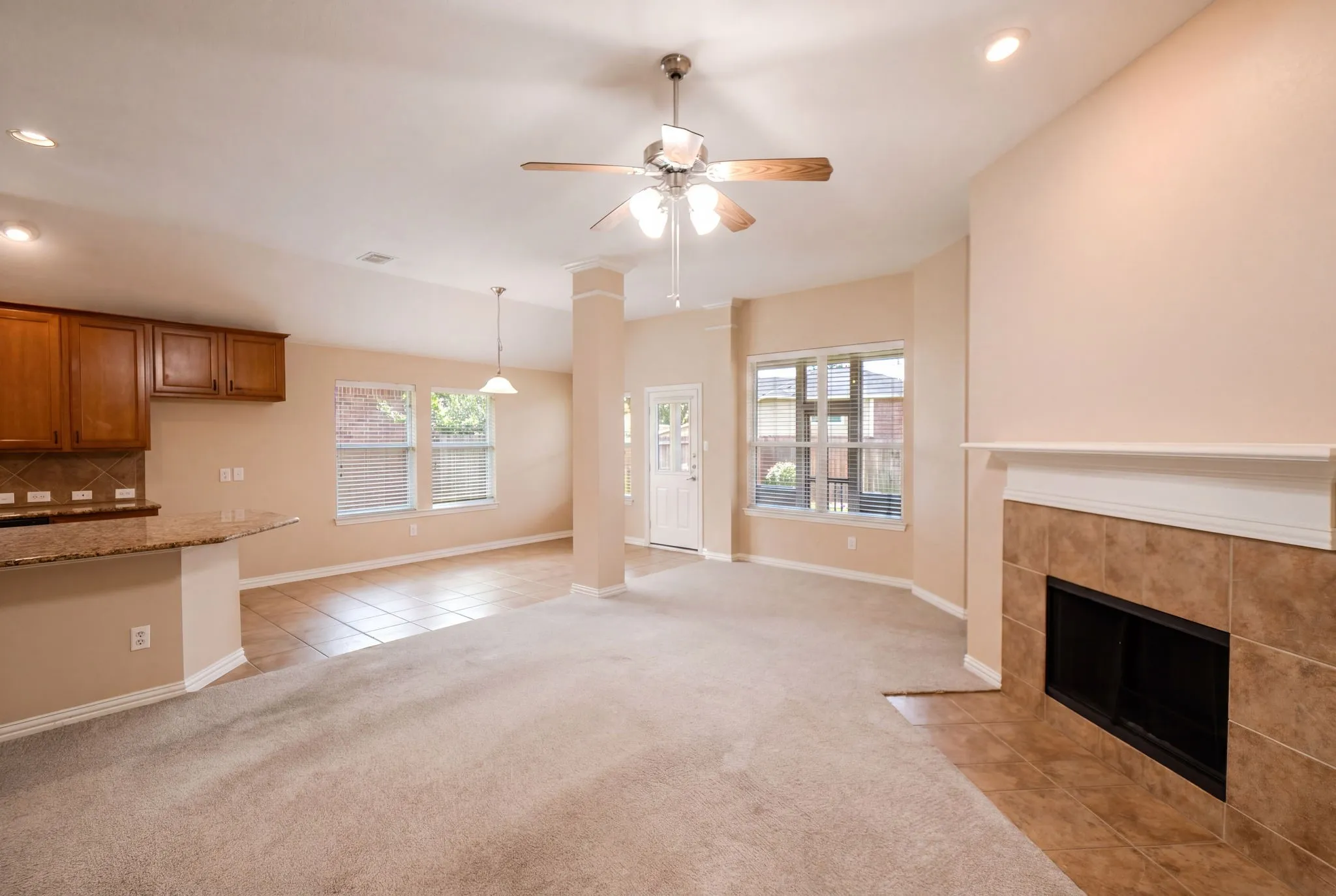 Single Family Residence For Sale in Collin County , 305 Highland Ridge Drive, Wylie, Texas 75098, 4 Bedroom, 2 Bathroom, 2 Garage spaces, 2,110 Sqft, built in 2008, mls#21305624, Real Estate Agent in Wylie, Homes For Sale in Collin county, Homes For Sale in Wylie, Realtor in Wylie Texas, Real Estate Brokerage Independent Realty Texas, Luminita Cordes Realtor