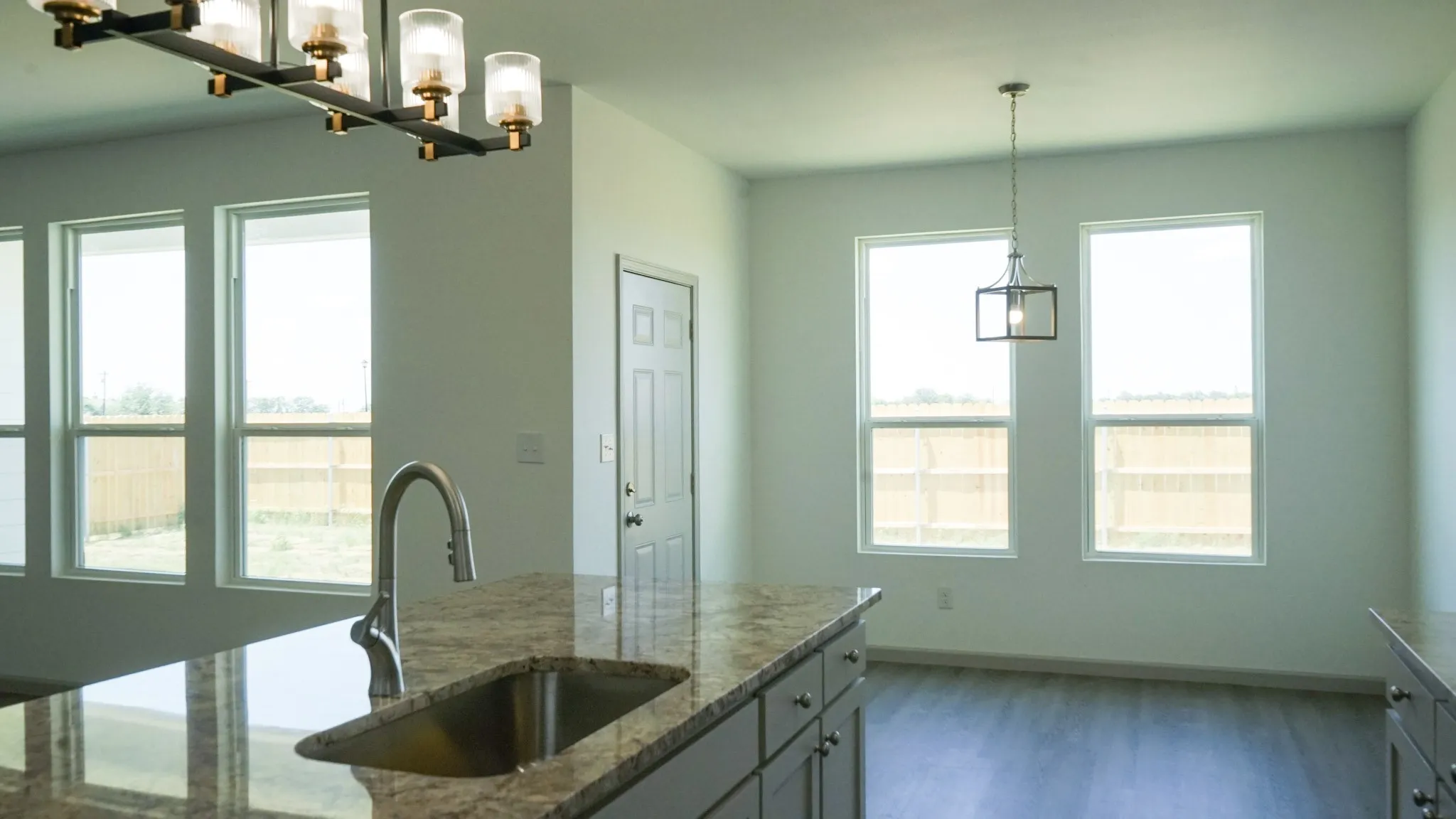 Single Family Residence For Sale in Van Zandt County , 1011 Springview Lane, Mabank, Texas 75147, 3 Bedroom, 3 Bathroom, 2 Garage spaces, 1,721 Sqft, built in 2026, Price $255,000, mls#21305654, Real Estate Agent in Mabank, Homes For Sale in Van Zandt county, Homes For Sale in Mabank, Realtor in Mabank Texas, Real Estate Brokerage Independent Realty Texas, Luminita Cordes Realtor