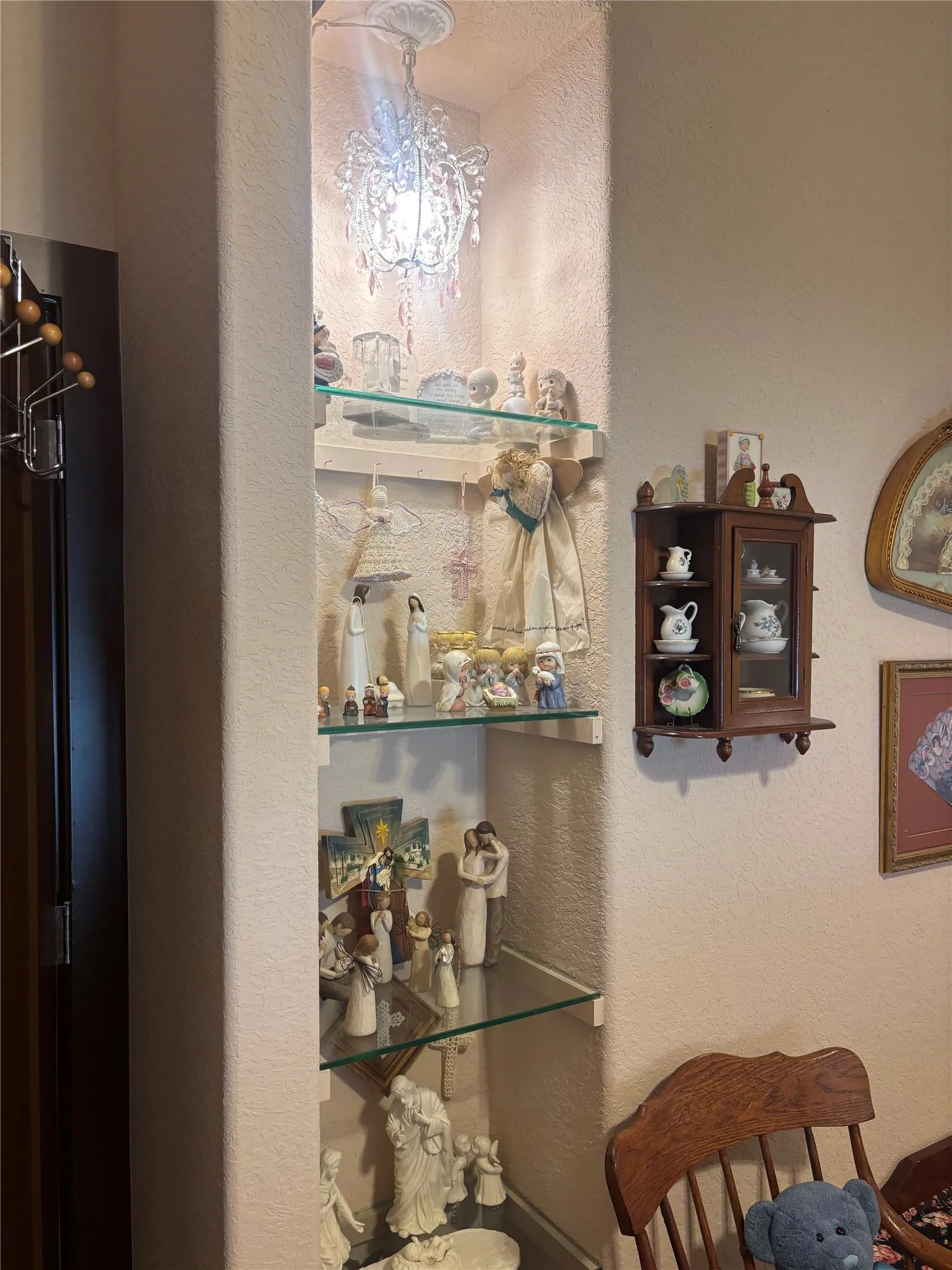 Lighted shelving in additional bedroom