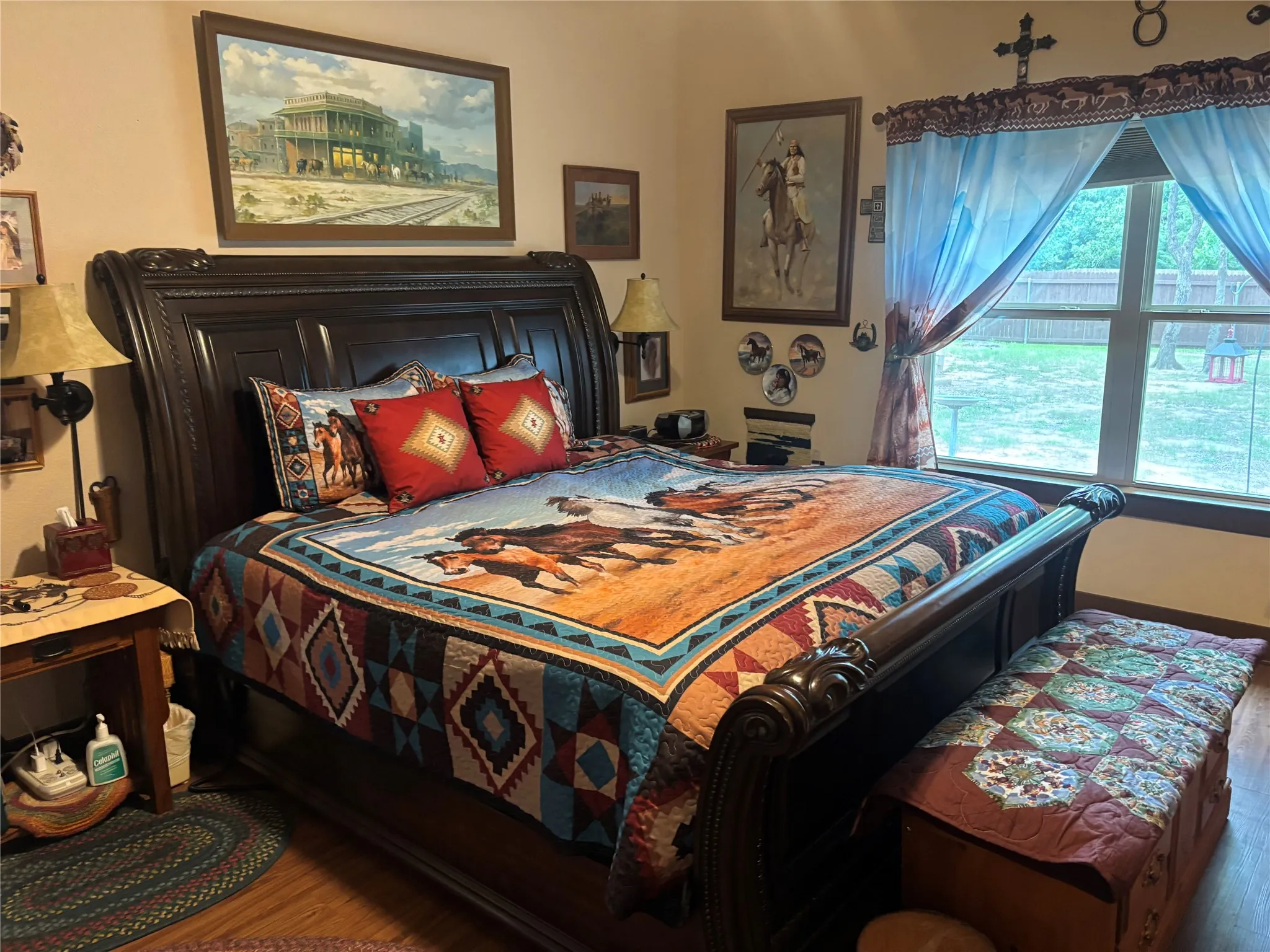Primary suite