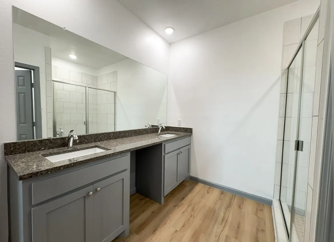 Single Family Residence For Sale in Van Zandt County , 1009 Springview Lane, Mabank, Texas 75147, 3 Bedroom, 2 Bathroom, 2 Garage spaces, 1,721 Sqft, built in 2026, mls#21305660, Real Estate Agent in Mabank, Homes For Sale in Van Zandt county, Homes For Sale in Mabank, Realtor in Mabank Texas, Real Estate Brokerage Independent Realty Texas, Luminita Cordes Realtor