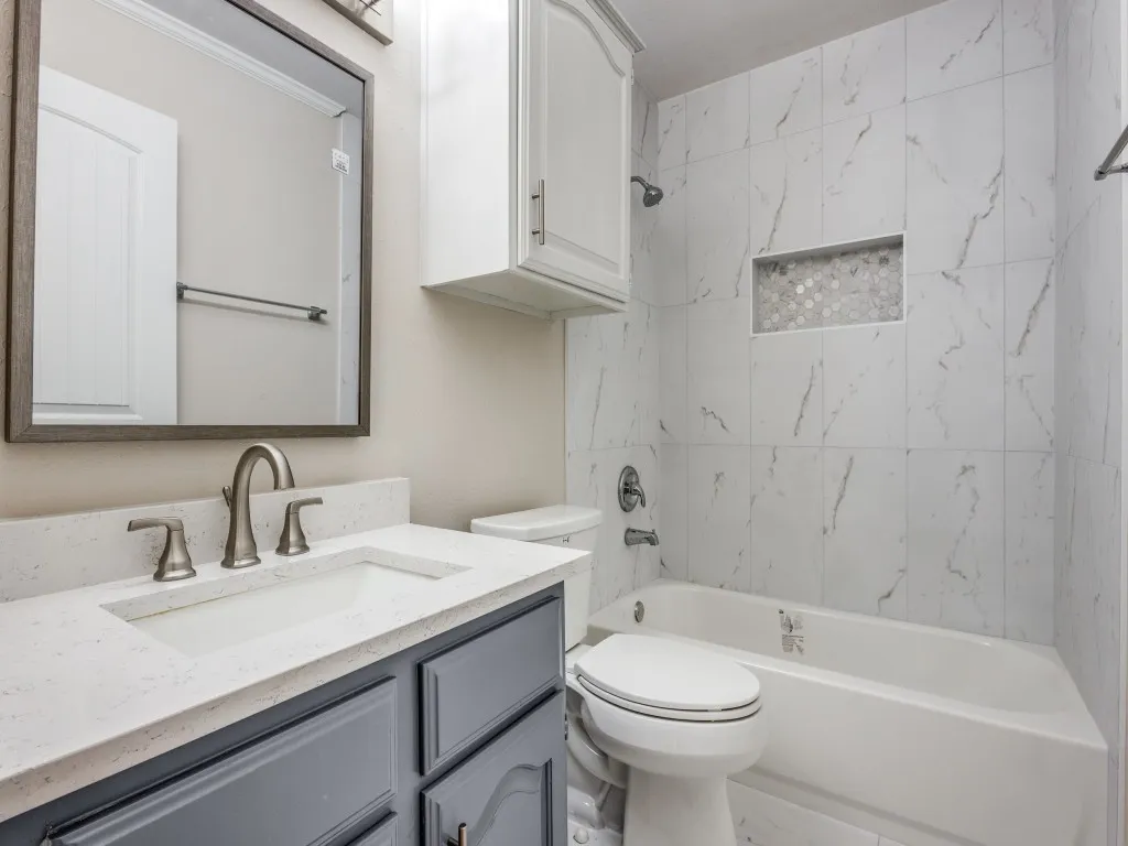 Single Family Residence For Rent in Delta County , A Fm 904 S Es, Pecan Gap, Texas 75469, 4 Bedrooms, 3 Bathrooms, 2 Garage spaces, 3,000 Sqft, built in 1991, Price $2,800, mls#21295773, Real Estate Agent in Pecan Gap, Homes For Rent in Delta county, Homes For Rent in Pecan Gap, Realtor in Pecan Gap Texas, Real Estate Brokerage Independent Realty Texas, Luminita Cordes Realtor