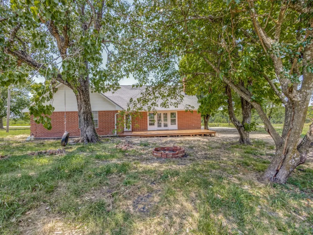 Single Family Residence For Rent in Delta County , A Fm 904 S Es, Pecan Gap, Texas 75469, 4 Bedrooms, 3 Bathrooms, 2 Garage spaces, 3,000 Sqft, built in 1991, Price $2,800, mls#21295773, Real Estate Agent in Pecan Gap, Homes For Rent in Delta county, Homes For Rent in Pecan Gap, Realtor in Pecan Gap Texas, Real Estate Brokerage Independent Realty Texas, Luminita Cordes Realtor
