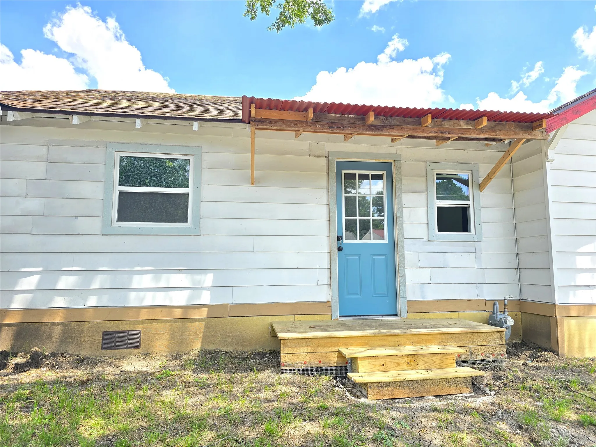 Apartment For Rent in Dallas County , 2903 Jerome Street 3, Dallas, Texas 75223, 1 Bedroom, 1 Bathroom, Garage spaces, 135 Sqft, built in 1931, mls#21305674, Real Estate Agent in Dallas, Homes For Rent in Dallas county, Homes For Rent in Dallas, Realtor in Dallas Texas, Real Estate Brokerage Independent Realty Texas, Luminita Cordes Realtor