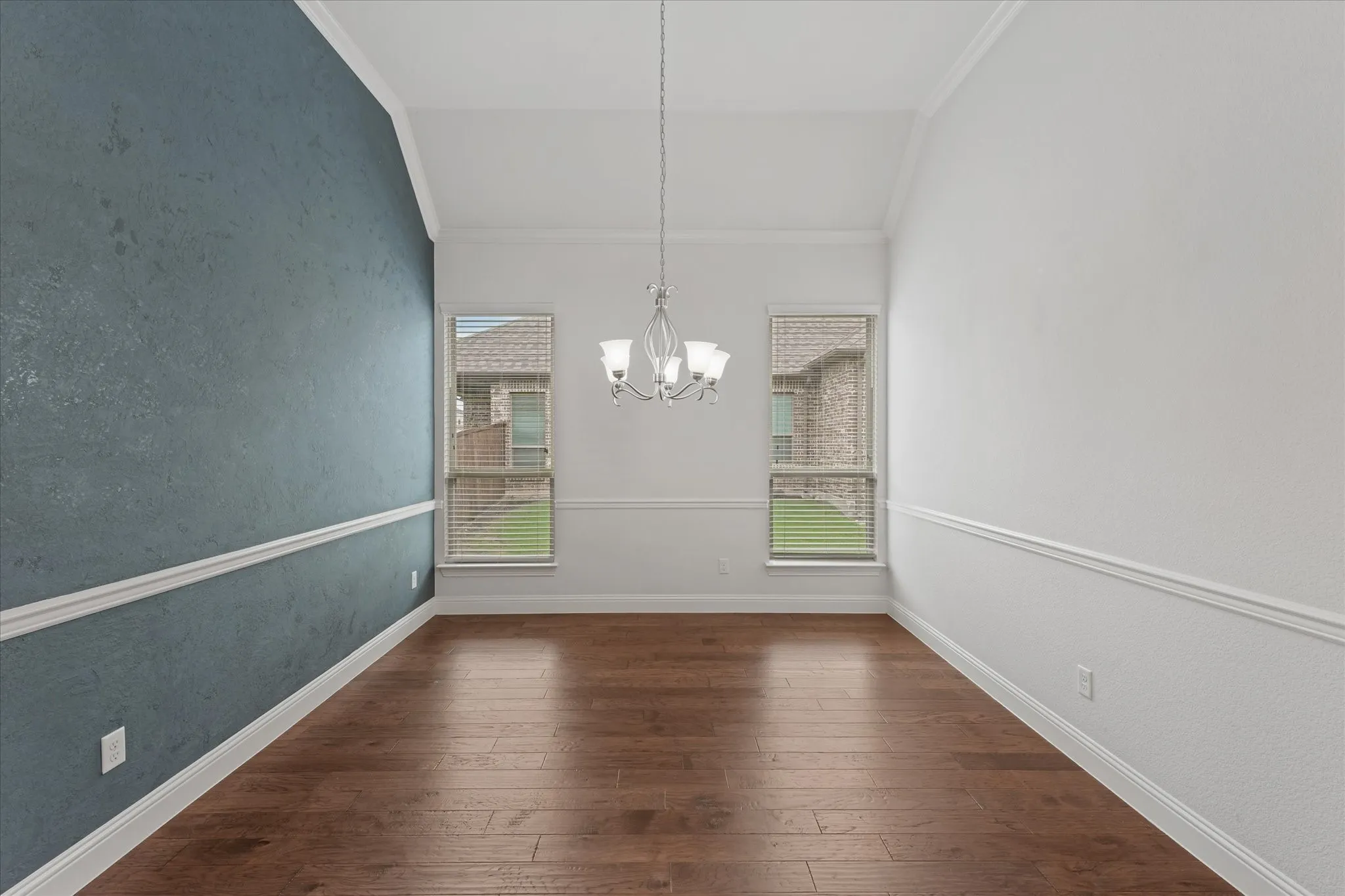 Single Family Residence For Sale in Collin County , 518 Sun Meadow Drive, Wylie, Texas 75098, 4 Bedroom, 3 Bathroom, 3 Garage spaces, 3,144 Sqft, built in 2015, mls#21304250, Real Estate Agent in Wylie, Homes For Sale in Collin county, Homes For Sale in Wylie, Realtor in Wylie Texas, Real Estate Brokerage Independent Realty Texas, Luminita Cordes Realtor