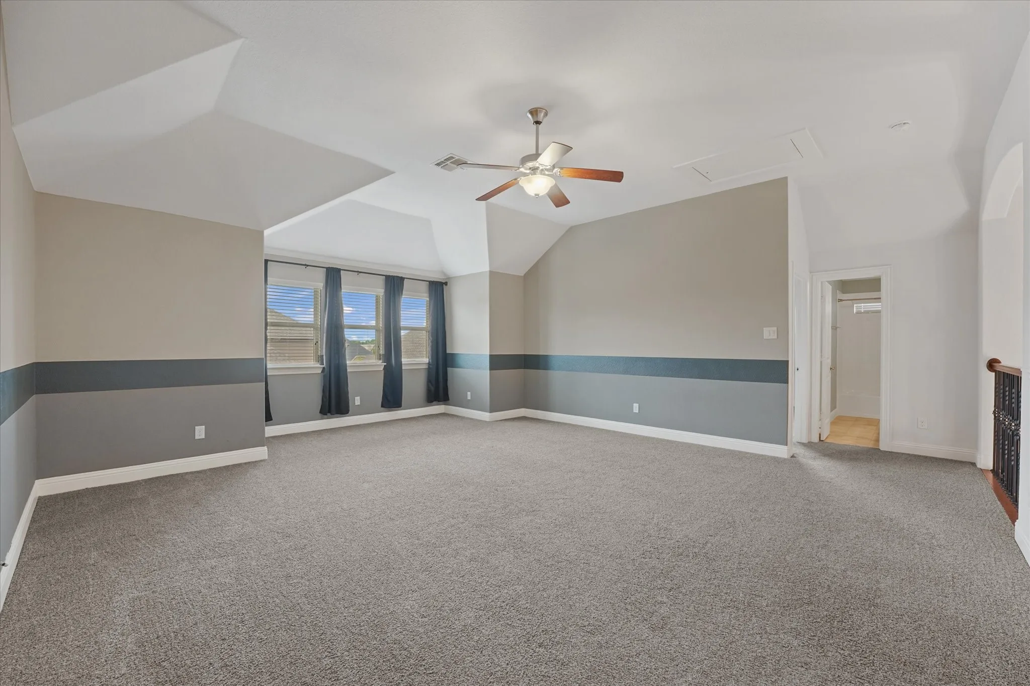 Single Family Residence For Sale in Collin County , 518 Sun Meadow Drive, Wylie, Texas 75098, 4 Bedroom, 3 Bathroom, 3 Garage spaces, 3,144 Sqft, built in 2015, mls#21304250, Real Estate Agent in Wylie, Homes For Sale in Collin county, Homes For Sale in Wylie, Realtor in Wylie Texas, Real Estate Brokerage Independent Realty Texas, Luminita Cordes Realtor