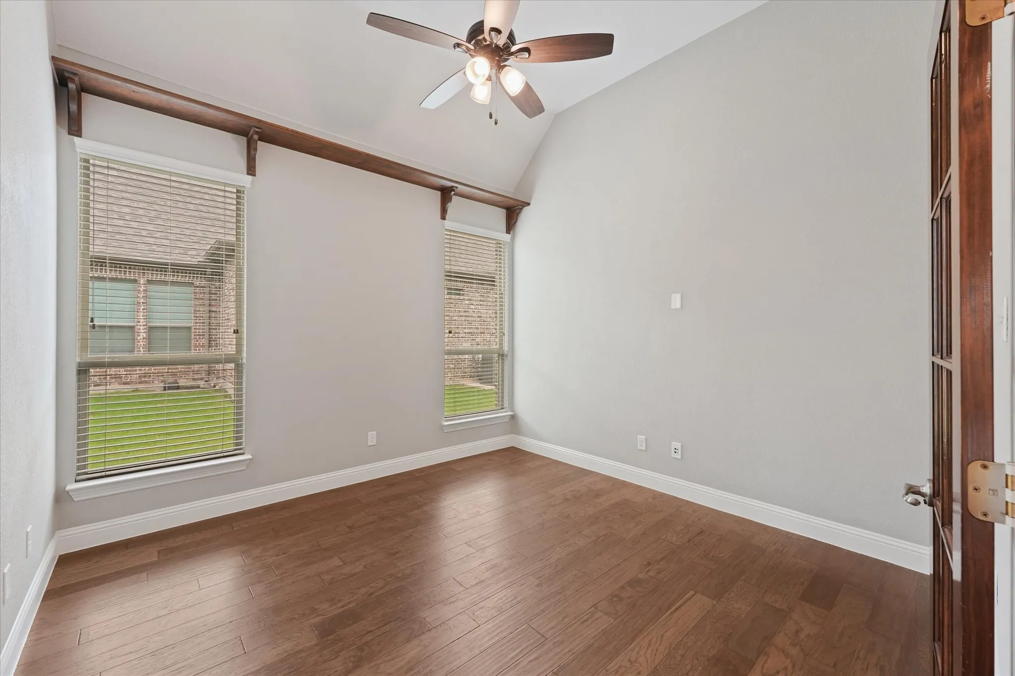 Single Family Residence For Sale in Collin County , 518 Sun Meadow Drive, Wylie, Texas 75098, 4 Bedroom, 3 Bathroom, 3 Garage spaces, 3,144 Sqft, built in 2015, mls#21304250, Real Estate Agent in Wylie, Homes For Sale in Collin county, Homes For Sale in Wylie, Realtor in Wylie Texas, Real Estate Brokerage Independent Realty Texas, Luminita Cordes Realtor