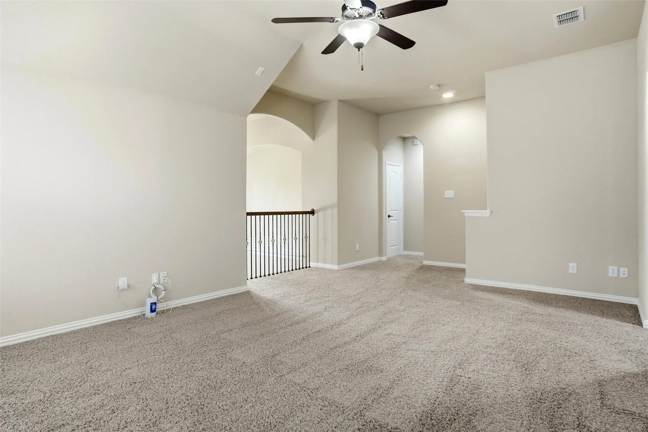 Single Family Residence For Sale in Denton County , 2832 Earl Drive, Trophy Club, Texas 76262, 4 Bedroom, 4 Bathroom, 2 Garage spaces, 2,900 Sqft, built in 2012, mls#21298496, Real Estate Agent in Trophy Club, Homes For Sale in Denton county, Homes For Sale in Trophy Club, Realtor in Trophy Club Texas, Real Estate Brokerage Independent Realty Texas, Luminita Cordes Realtor