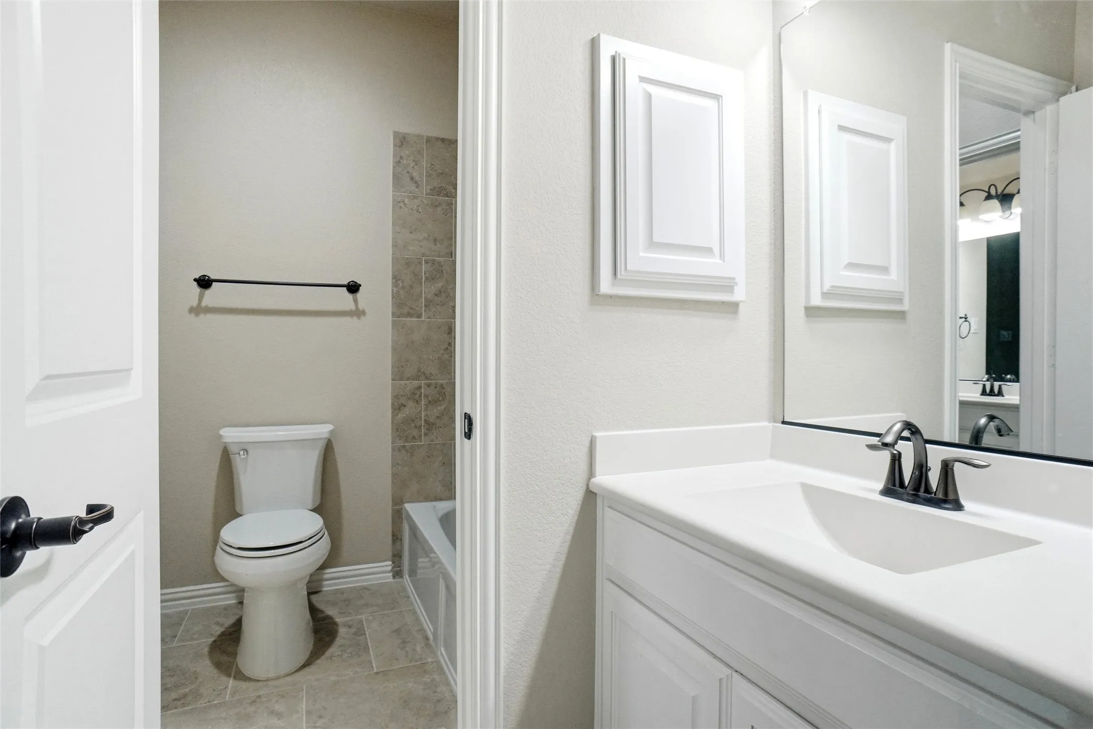 Single Family Residence For Sale in Denton County , 2832 Earl Drive, Trophy Club, Texas 76262, 4 Bedroom, 4 Bathroom, 2 Garage spaces, 2,900 Sqft, built in 2012, mls#21298496, Real Estate Agent in Trophy Club, Homes For Sale in Denton county, Homes For Sale in Trophy Club, Realtor in Trophy Club Texas, Real Estate Brokerage Independent Realty Texas, Luminita Cordes Realtor