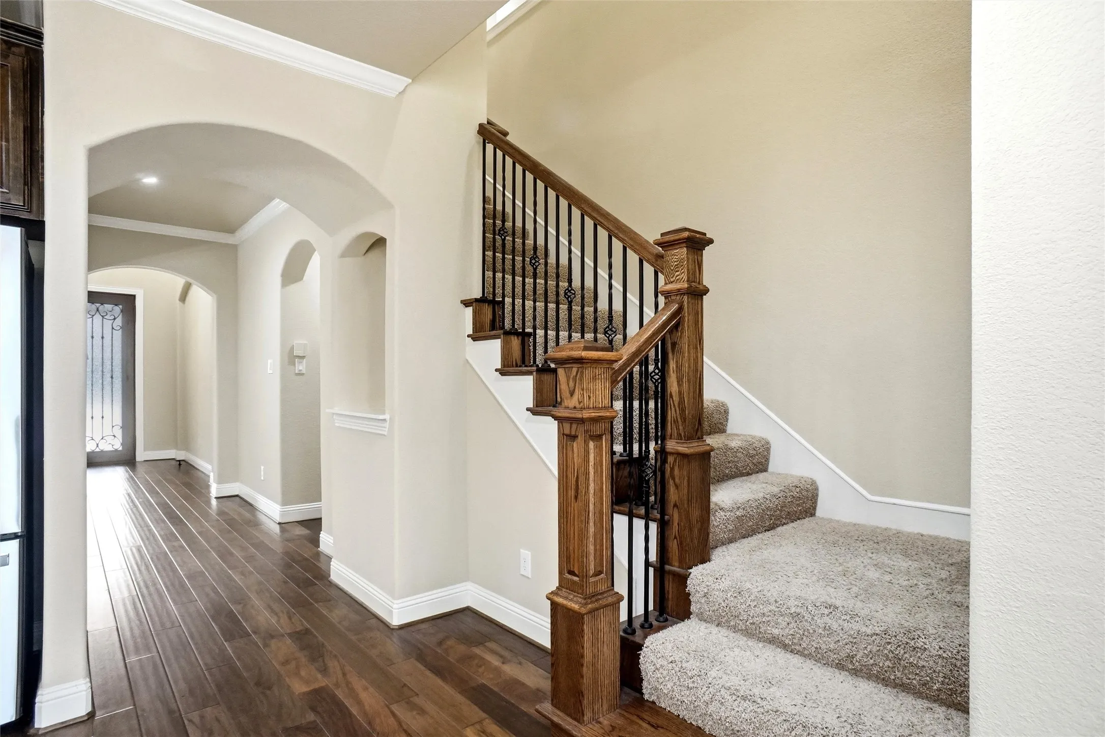 Single Family Residence For Sale in Denton County , 2832 Earl Drive, Trophy Club, Texas 76262, 4 Bedroom, 4 Bathroom, 2 Garage spaces, 2,900 Sqft, built in 2012, mls#21298496, Real Estate Agent in Trophy Club, Homes For Sale in Denton county, Homes For Sale in Trophy Club, Realtor in Trophy Club Texas, Real Estate Brokerage Independent Realty Texas, Luminita Cordes Realtor