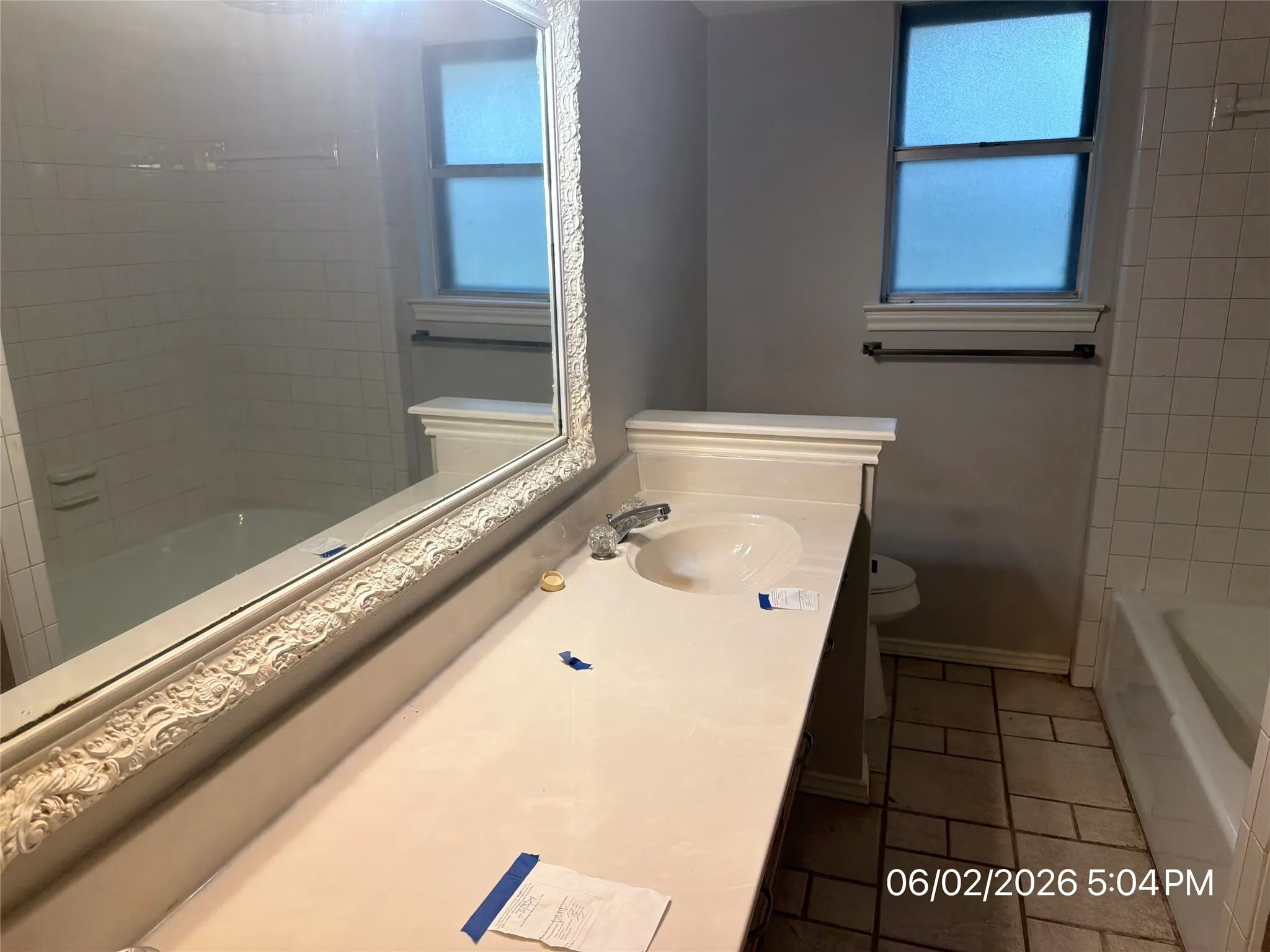 Single Family Residence For Sale in Ellis County , 103 Red Bud Court, Oak Leaf, Texas 75154, 3 Bedroom, 3 Bathroom, 2 Garage spaces, 2,428 Sqft, built in 1975, mls#21305690, Real Estate Agent in Oak Leaf, Homes For Sale in Ellis county, Homes For Sale in Oak Leaf, Realtor in Oak Leaf Texas, Real Estate Brokerage Independent Realty Texas, Luminita Cordes Realtor