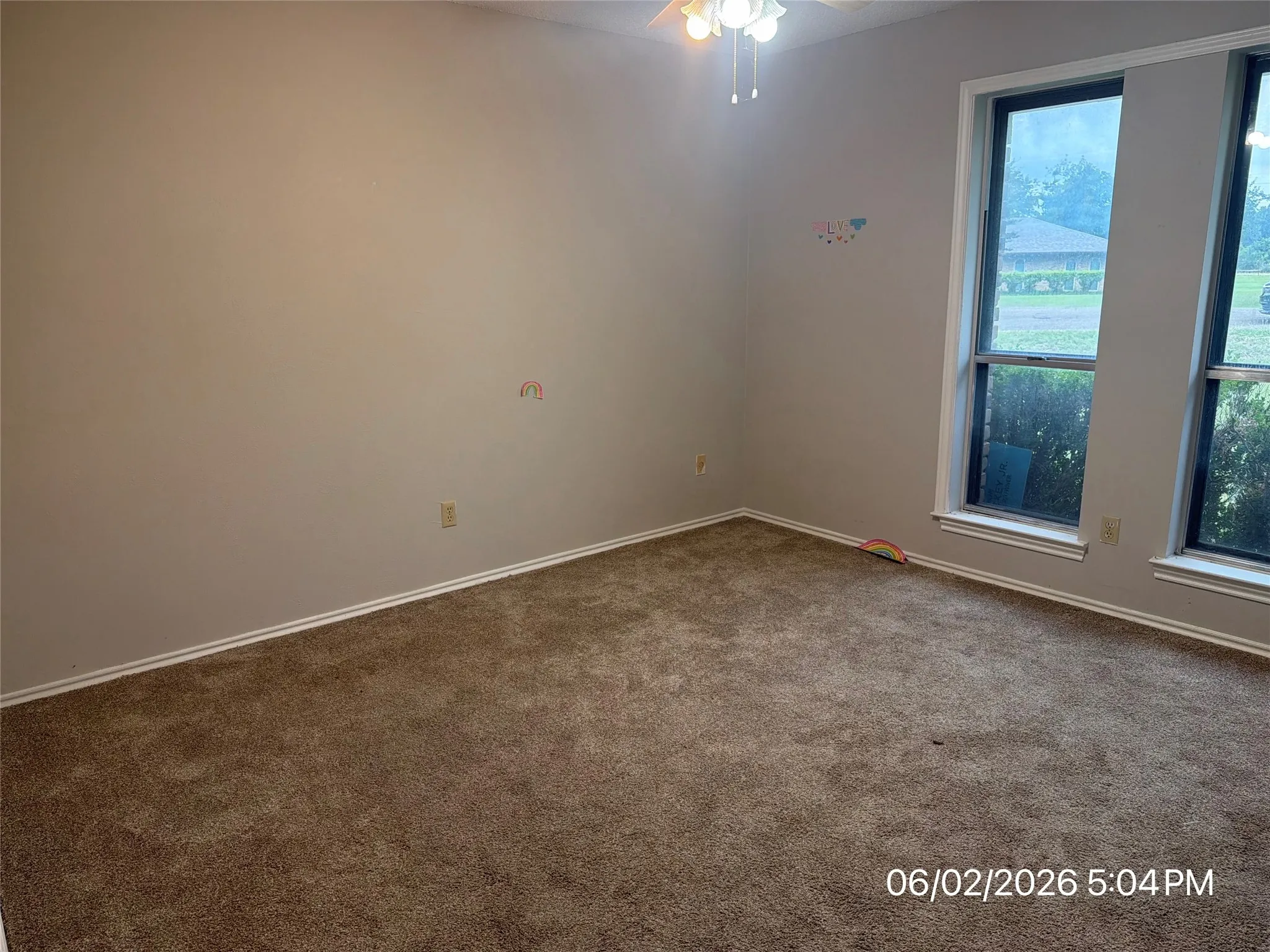 Single Family Residence For Sale in Ellis County , 103 Red Bud Court, Oak Leaf, Texas 75154, 3 Bedroom, 3 Bathroom, 2 Garage spaces, 2,428 Sqft, built in 1975, mls#21305690, Real Estate Agent in Oak Leaf, Homes For Sale in Ellis county, Homes For Sale in Oak Leaf, Realtor in Oak Leaf Texas, Real Estate Brokerage Independent Realty Texas, Luminita Cordes Realtor